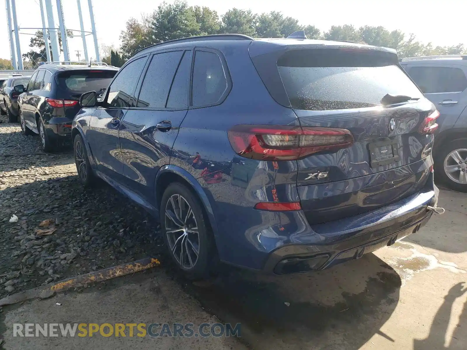 3 Photograph of a damaged car 5UXCR6C0XM9E09191 BMW X5 2021