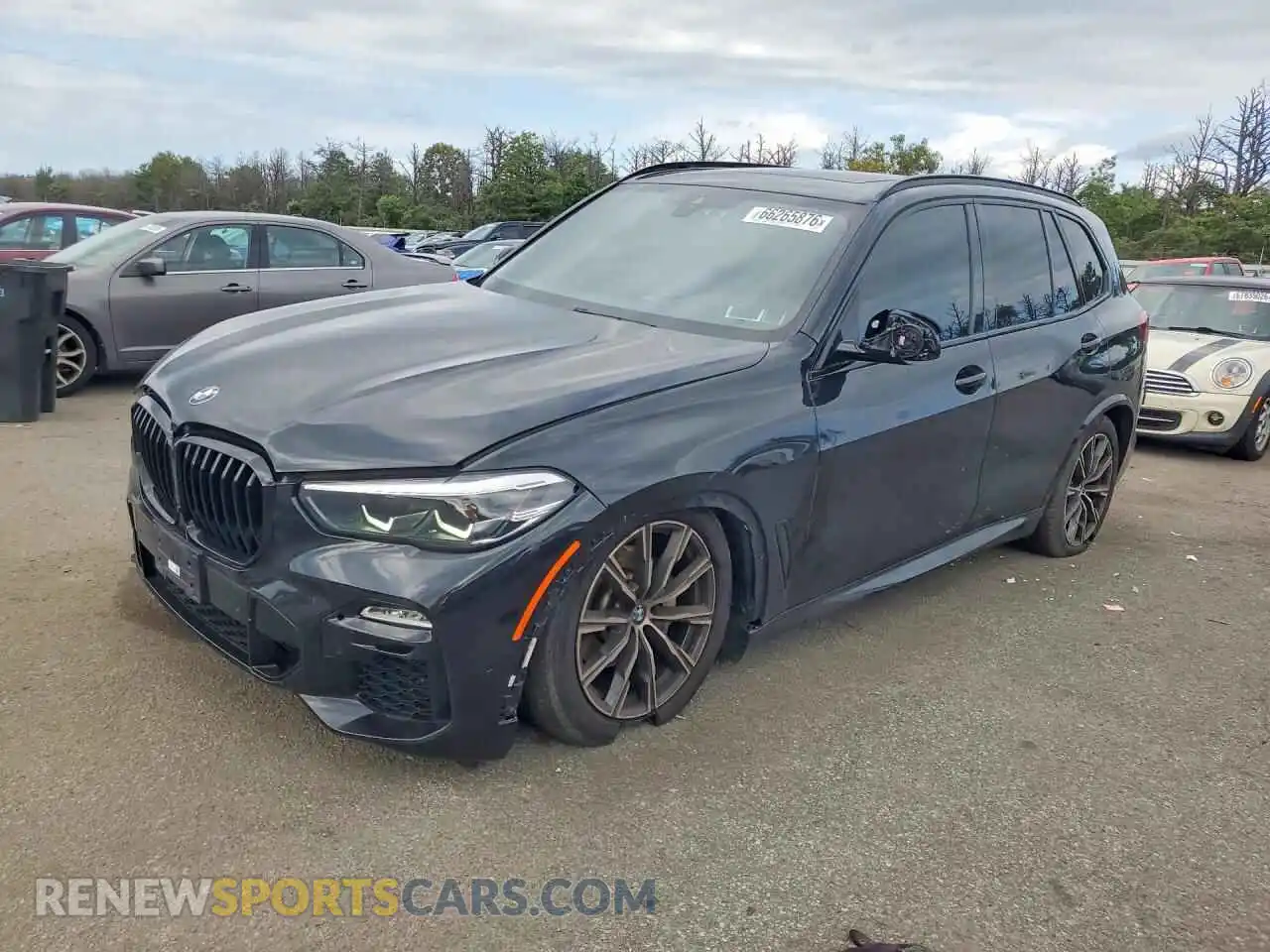 1 Photograph of a damaged car 5UXCR6C0XM9H02153 BMW X5 2021