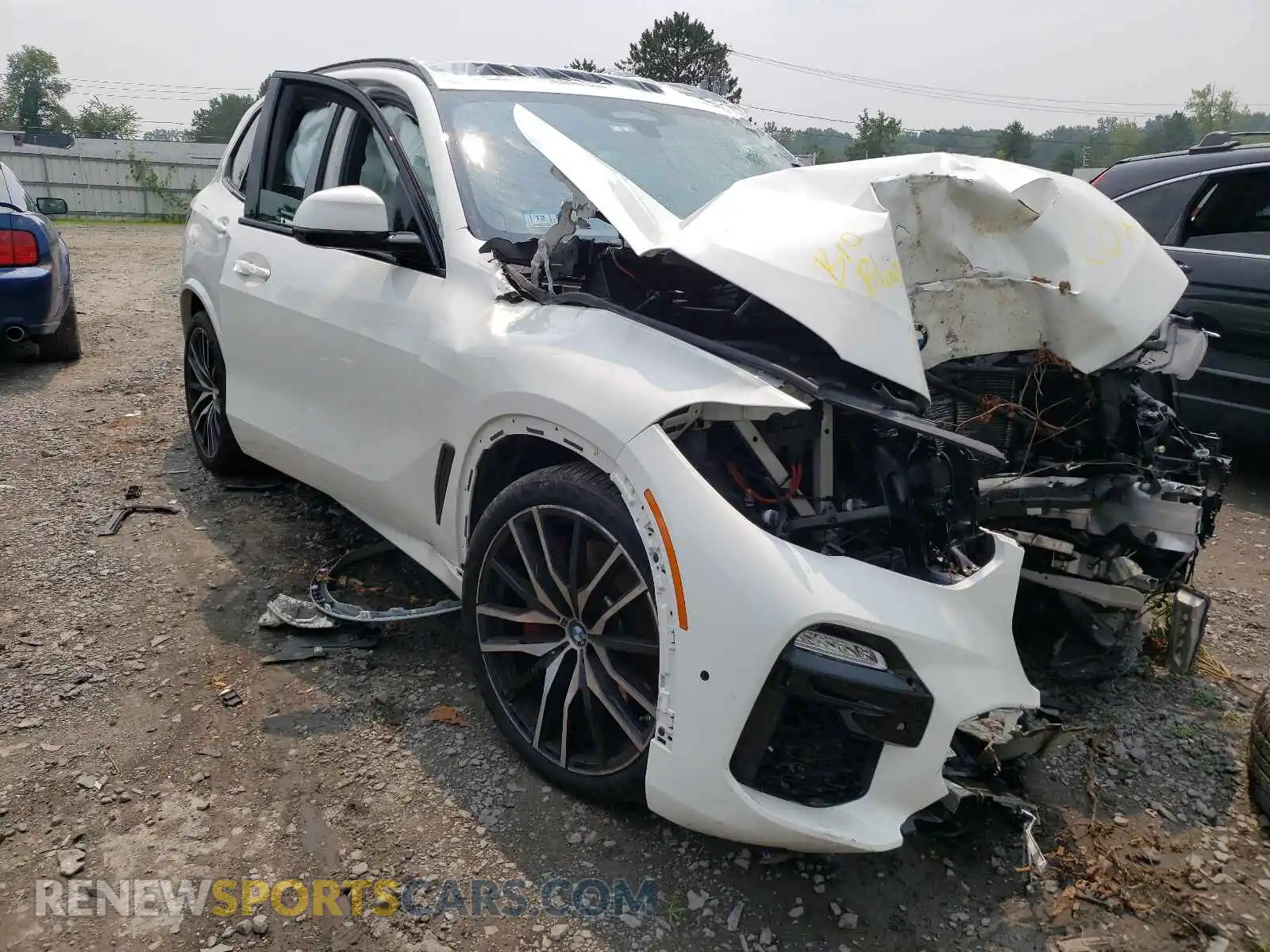 1 Фотография поврежденного автомобиля 5UXJU4C00M9F28393 BMW X5 2021