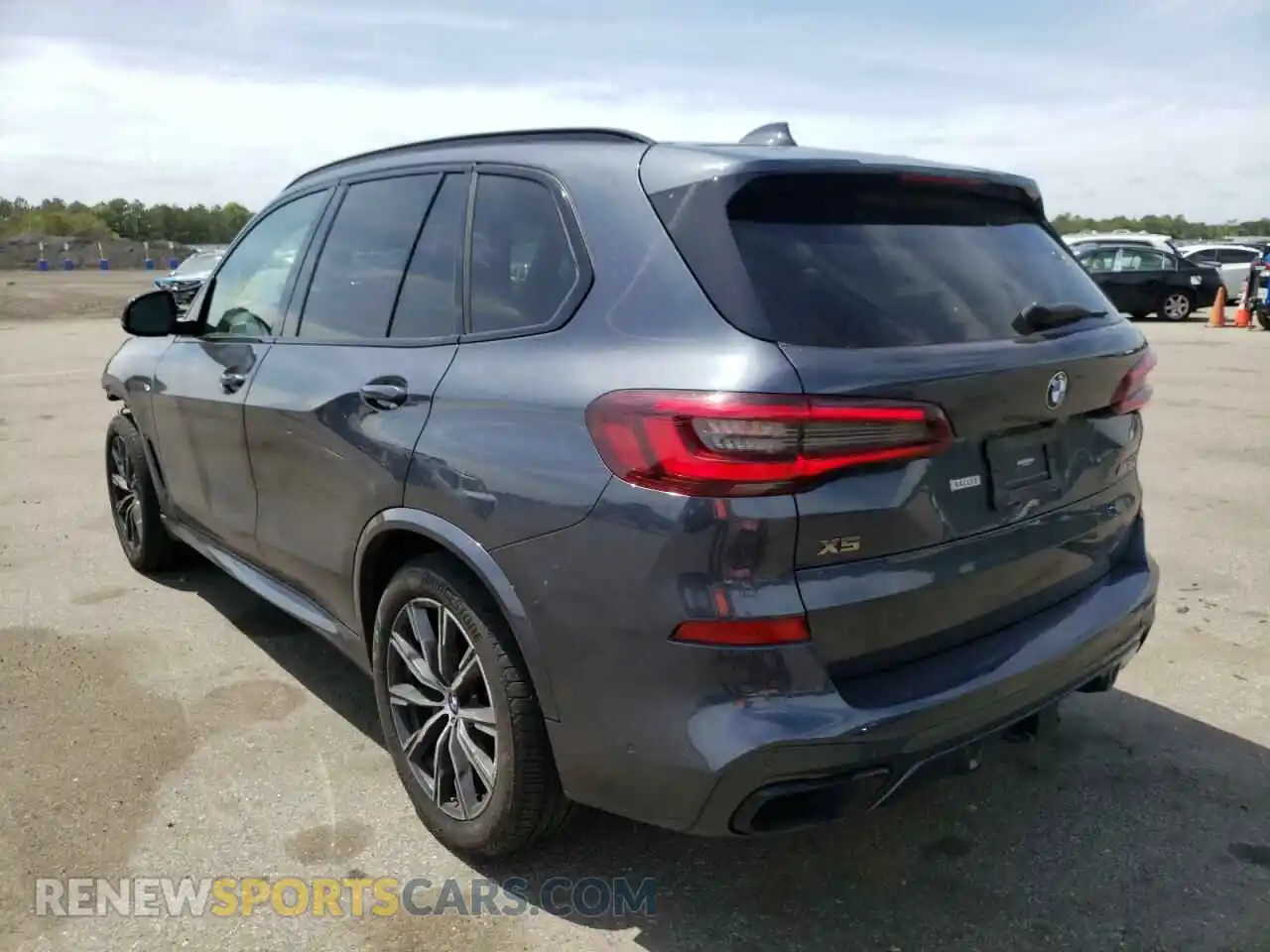 3 Photograph of a damaged car 5UXJU4C02M9E19515 BMW X5 2021