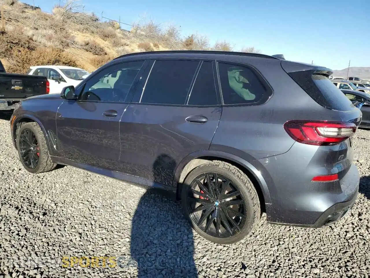 2 Photograph of a damaged car 5UXJU4C02M9F16911 BMW X5 2021