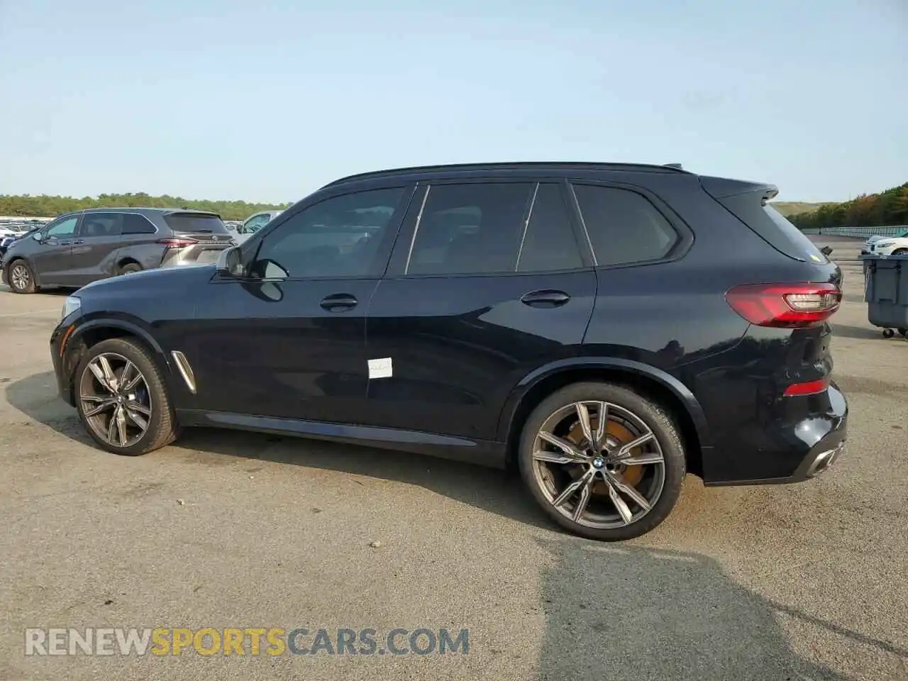 2 Photograph of a damaged car 5UXJU4C09M9E64550 BMW X5 2021