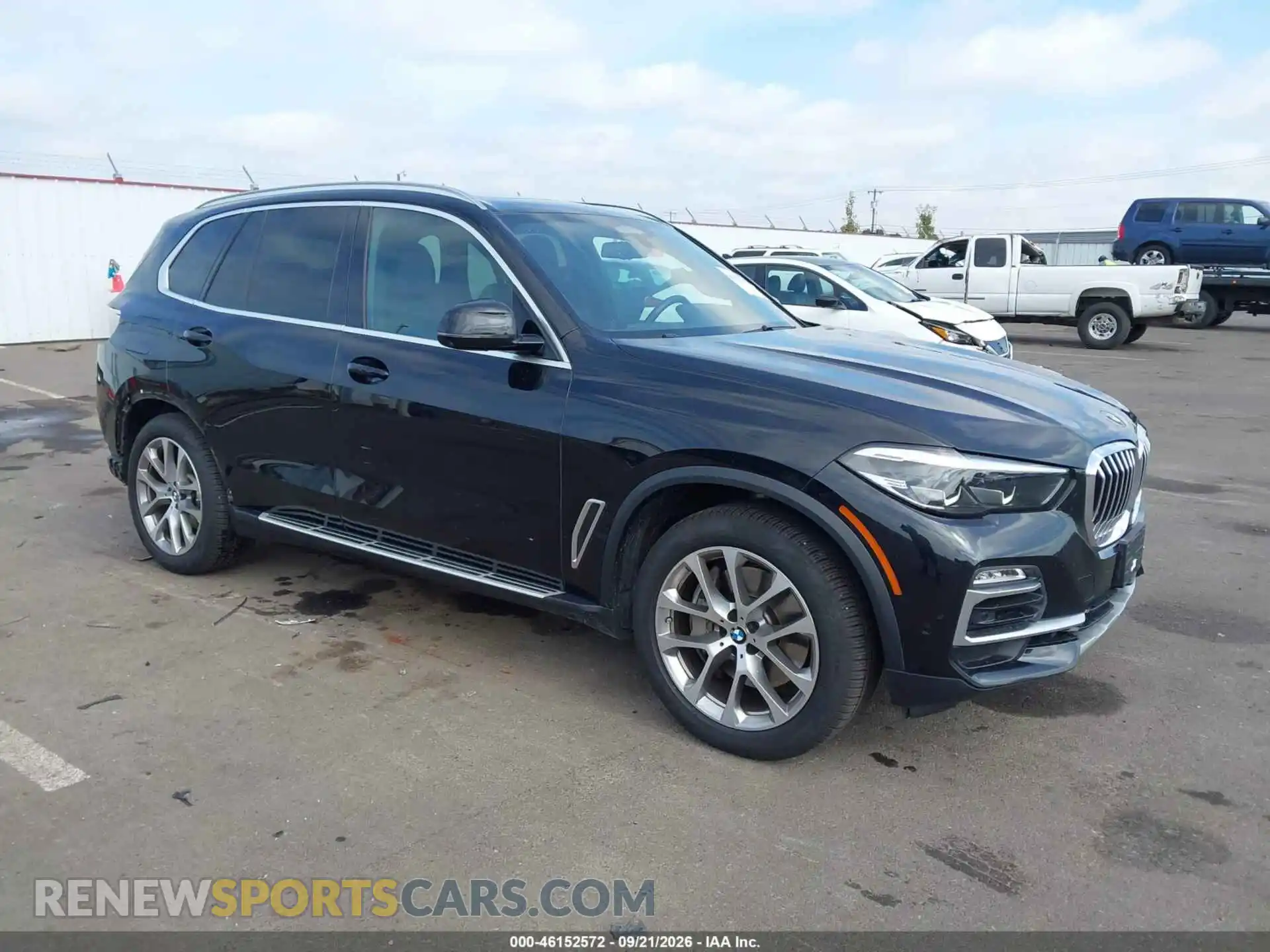 1 Photograph of a damaged car 5UXTA6C00M9D25789 BMW X5 2021