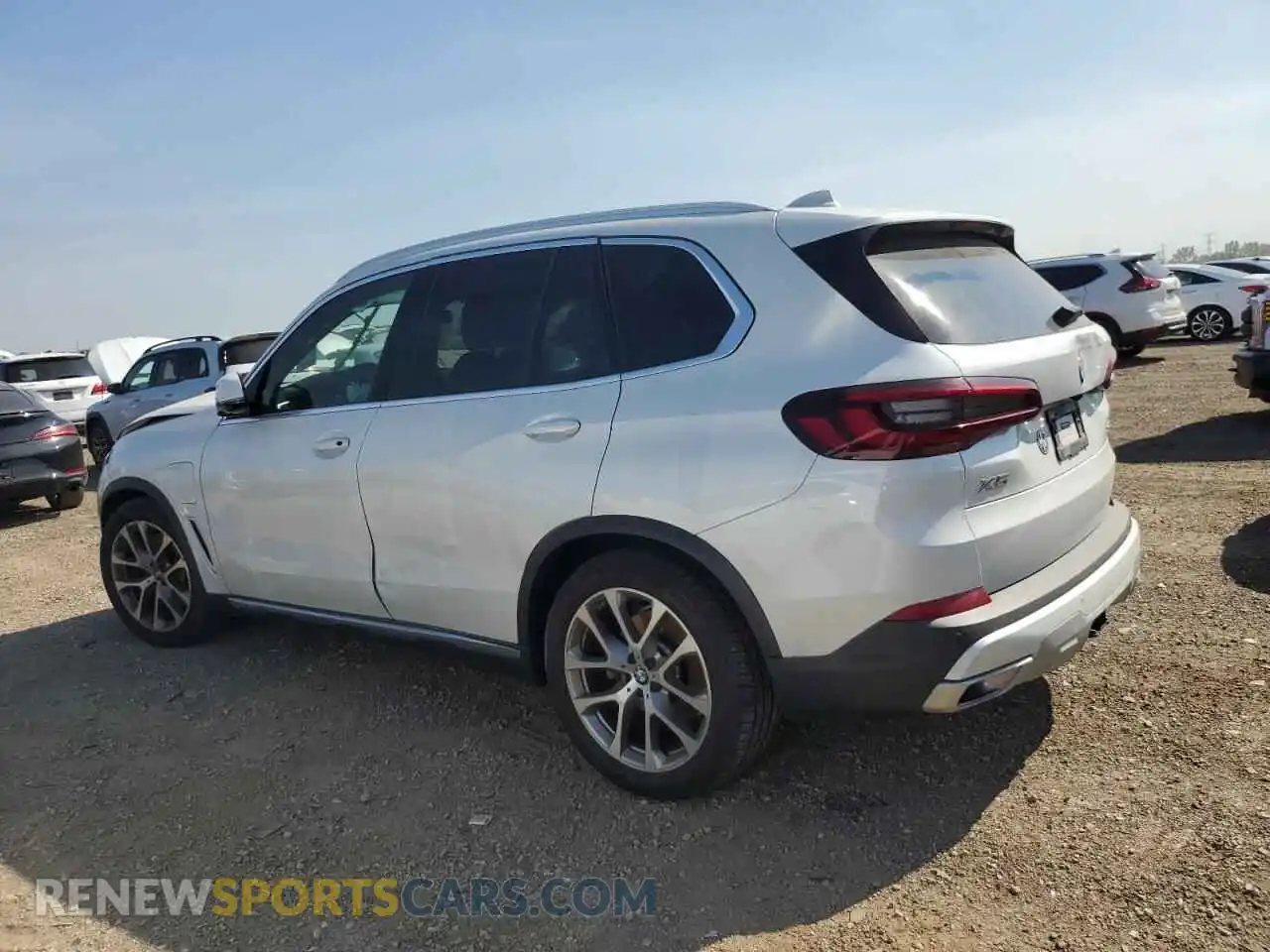 2 Photograph of a damaged car 5UXTA6C00M9F27743 BMW X5 2021