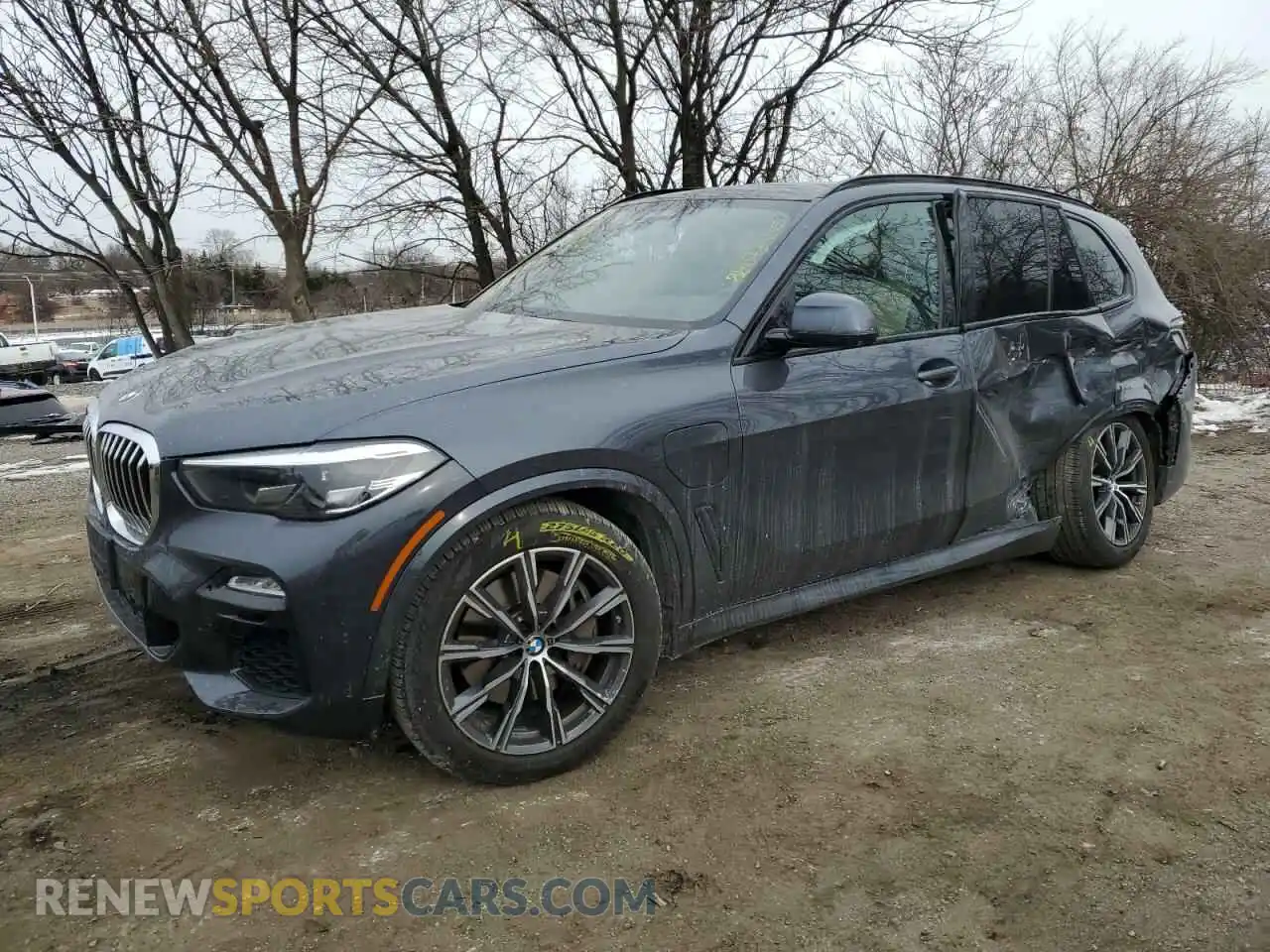 1 Photograph of a damaged car 5UXTA6C00M9G78114 BMW X5 2021