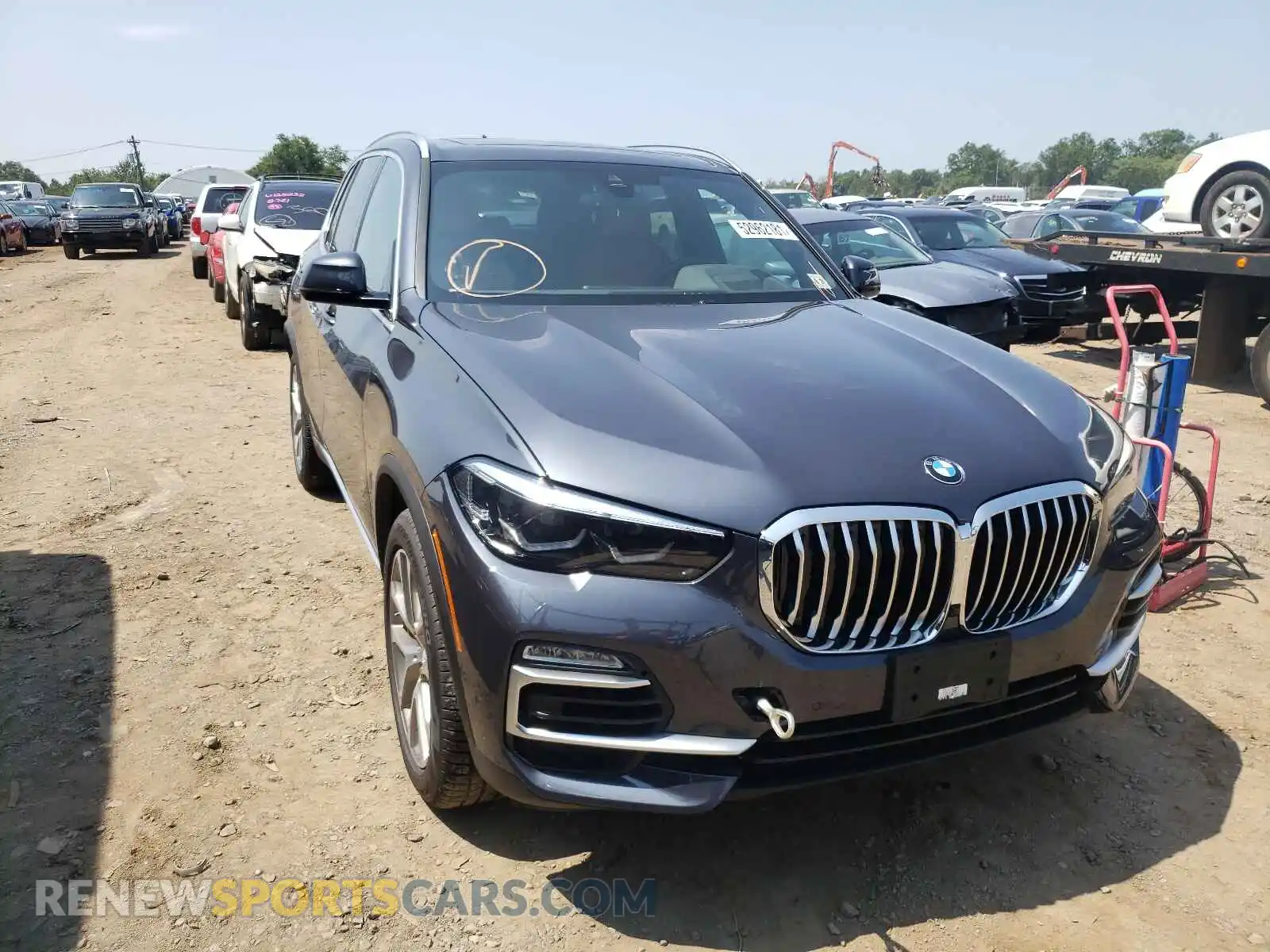 1 Photograph of a damaged car 5UXTA6C00M9H60313 BMW X5 2021