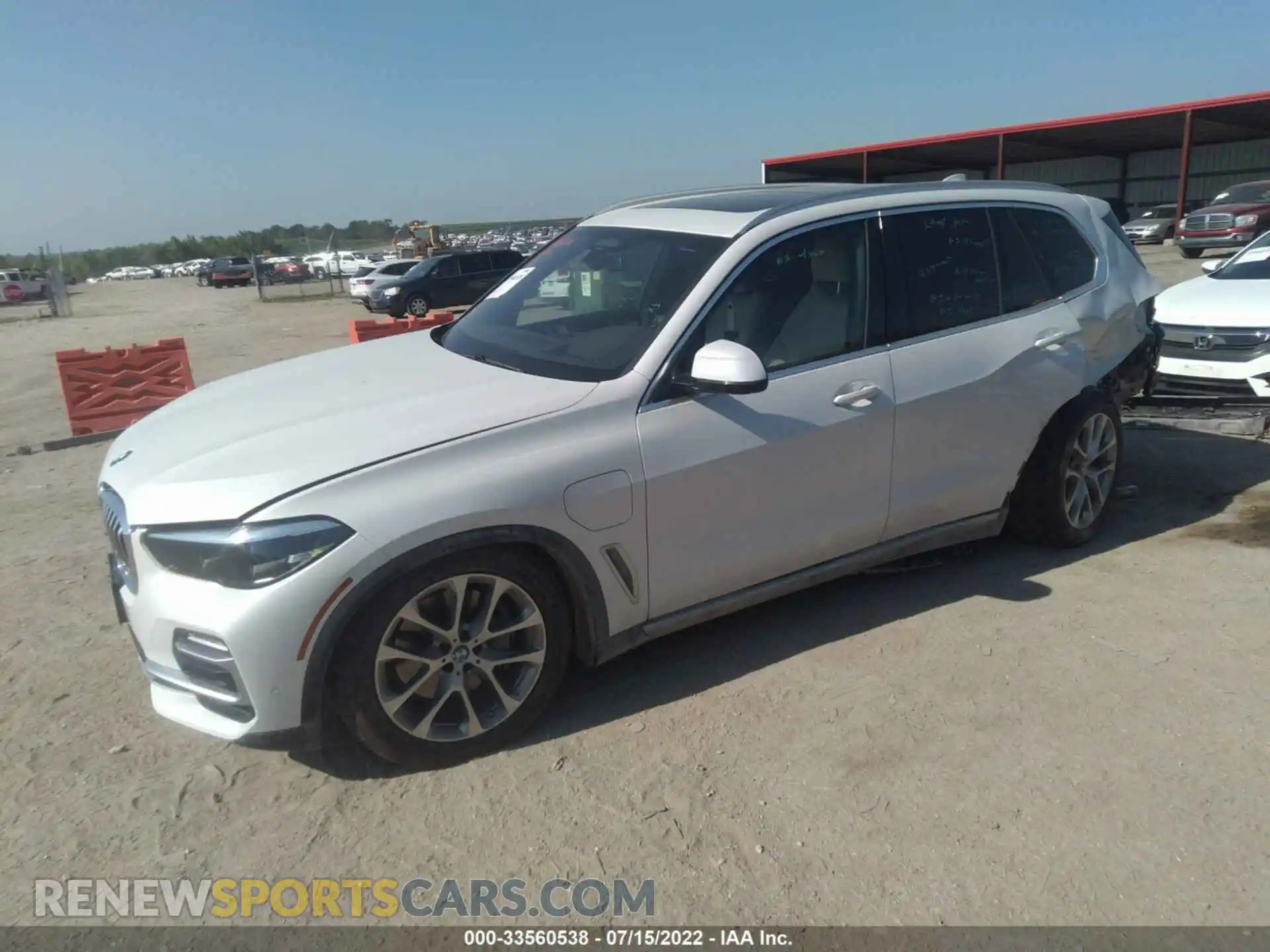 2 fotografías del automóvil dañado 5UXTA6C03M9H48463 BMW X5 2021