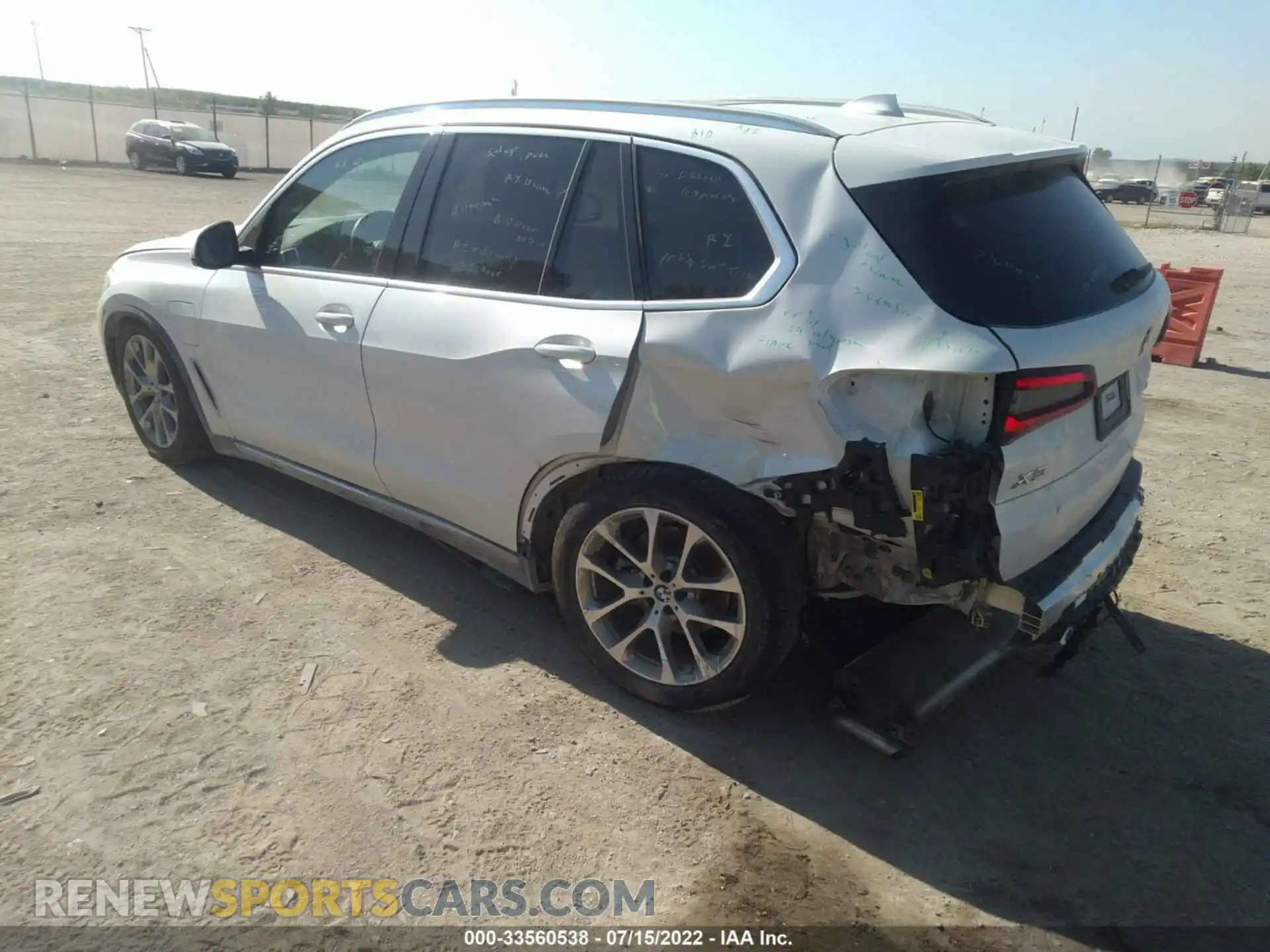 3 fotografías del automóvil dañado 5UXTA6C03M9H48463 BMW X5 2021