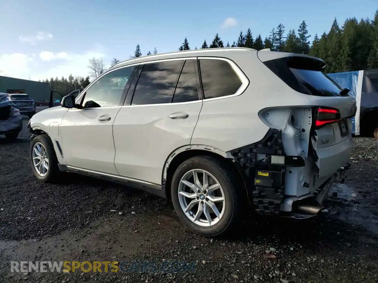 2 fotografías del automóvil dañado 5UXTA6C04M9H52389 BMW X5 2021