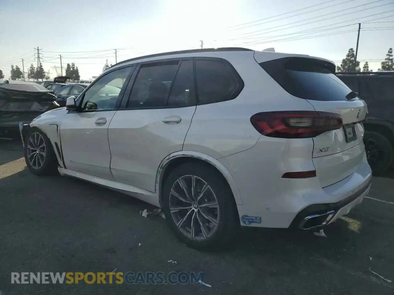 2 Photograph of a damaged car 5UXTA6C04M9H79091 BMW X5 2021