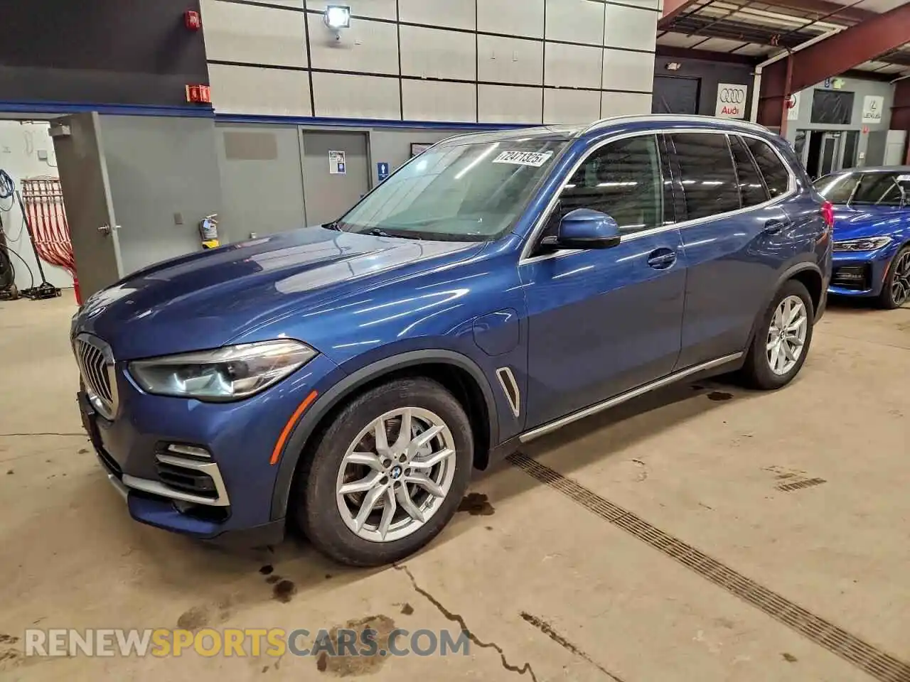 1 Photograph of a damaged car 5UXTA6C09M9G70187 BMW X5 2021
