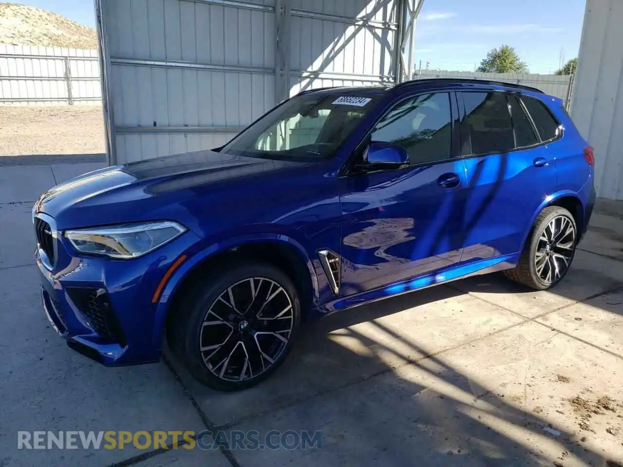 1 Photograph of a damaged car 5YMJU0C04M9F19584 BMW X5 2021