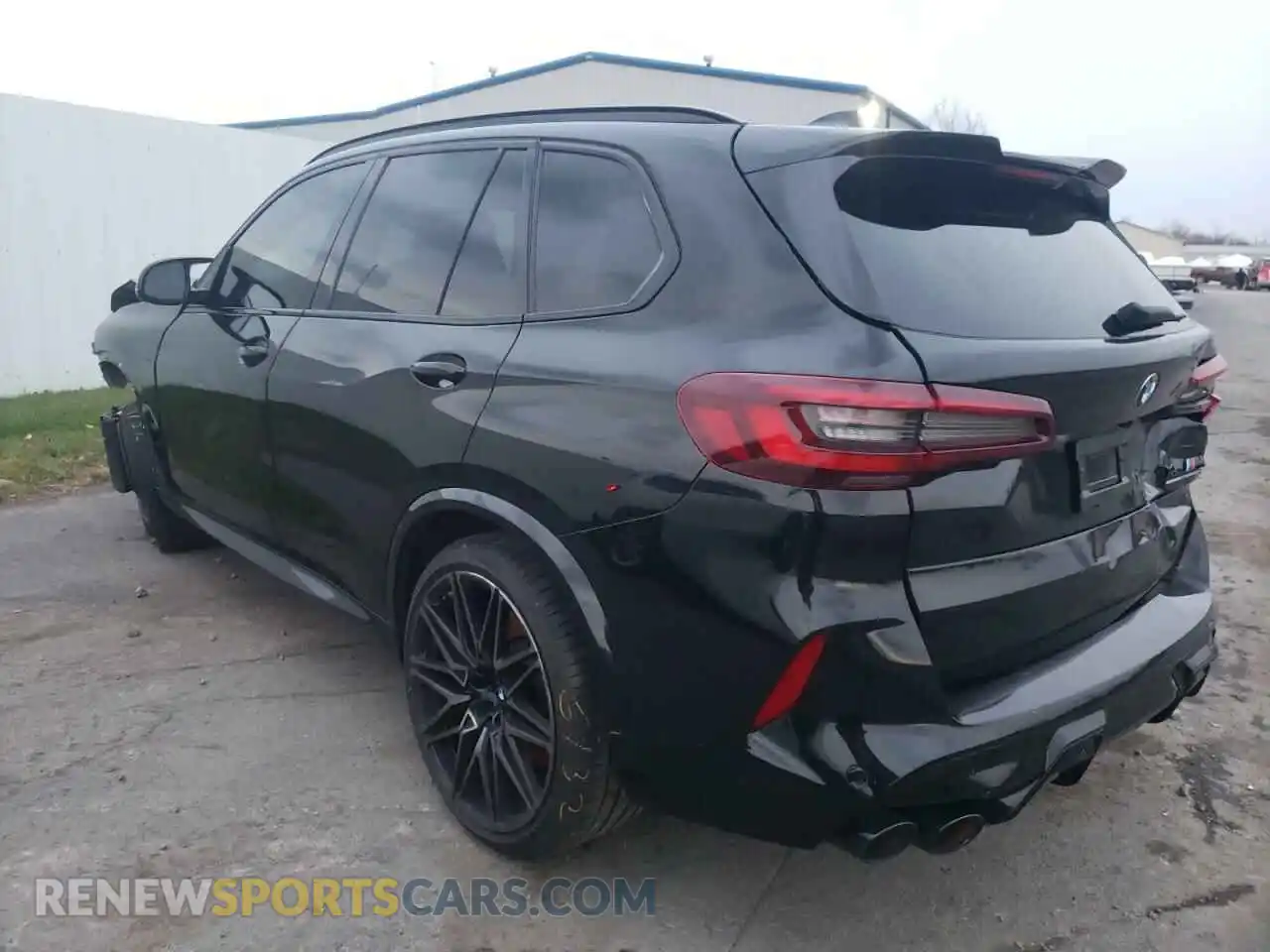 2 Photograph of a damaged car 5YMJU0C04M9H40957 BMW X5 2021