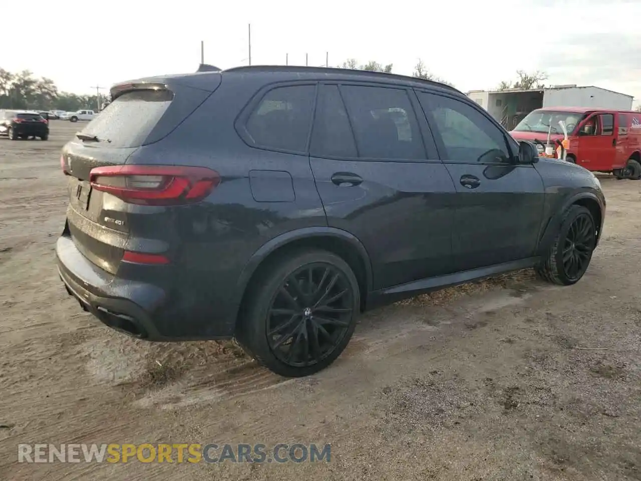 3 Photograph of a damaged car 5UXCR4C01N9L79677 BMW X5 2022