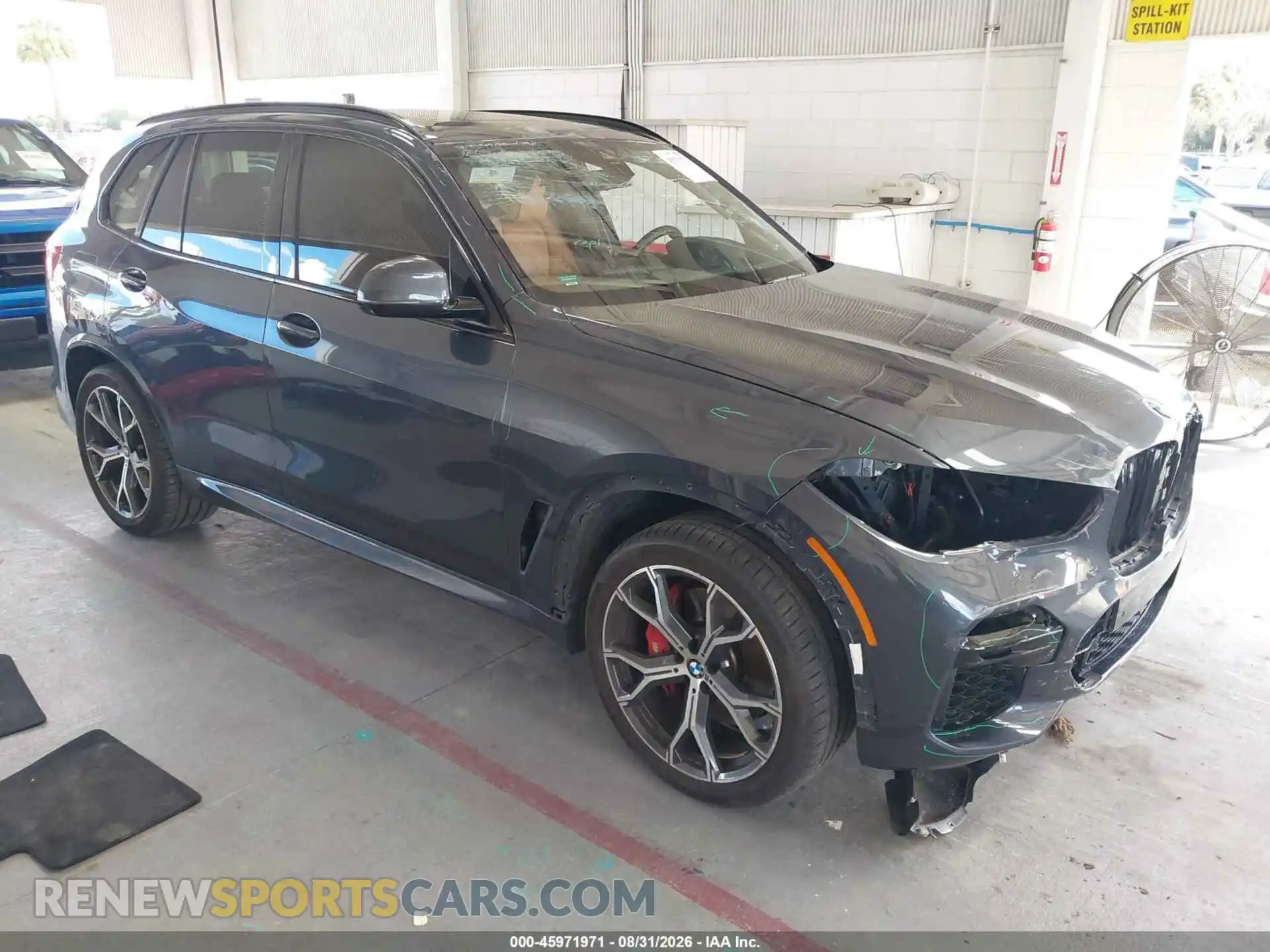 1 Photograph of a damaged car 5UXCR4C01N9N04497 BMW X5 2022