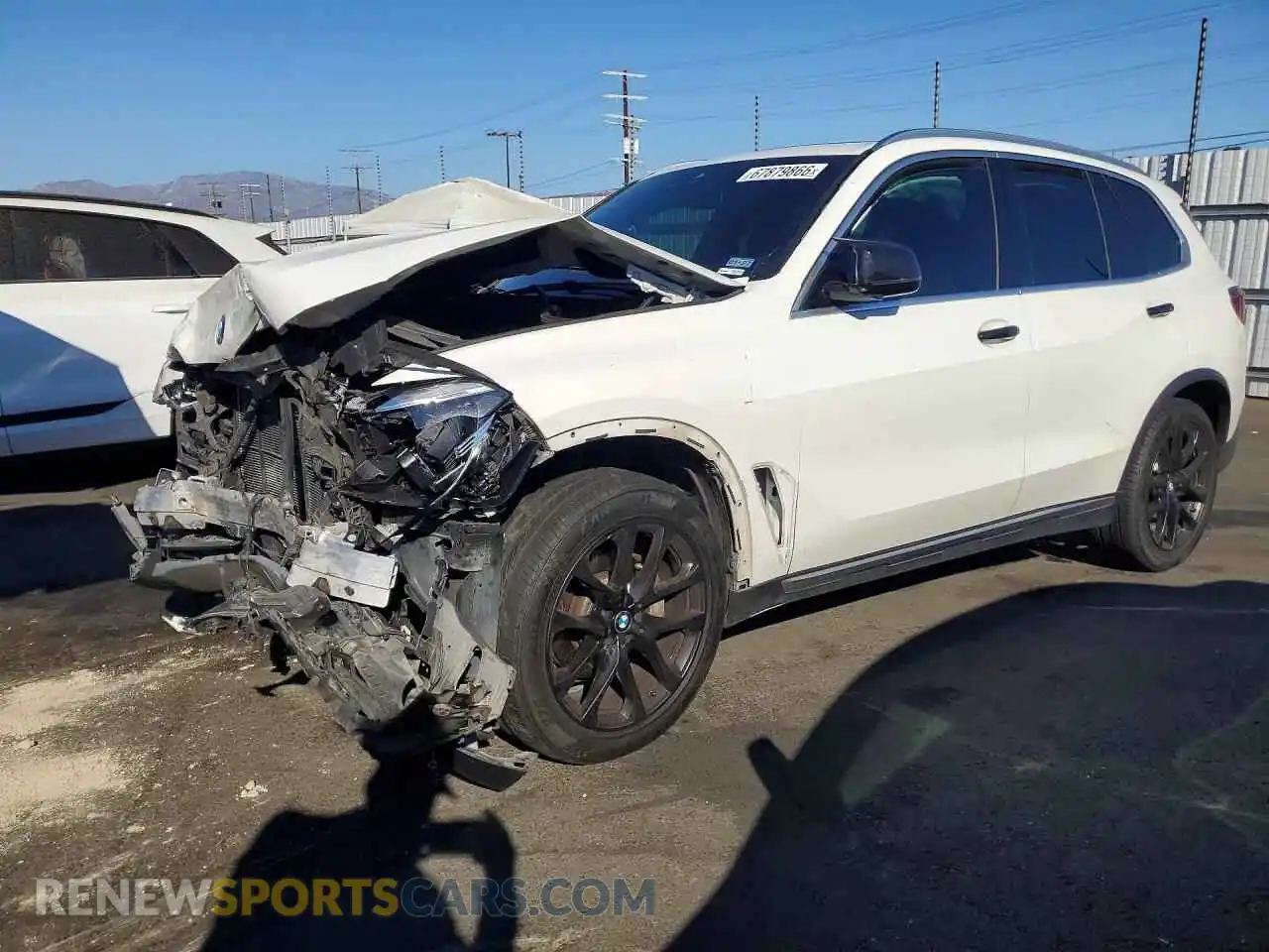 1 Photograph of a damaged car 5UXCR4C02N9M00505 BMW X5 2022