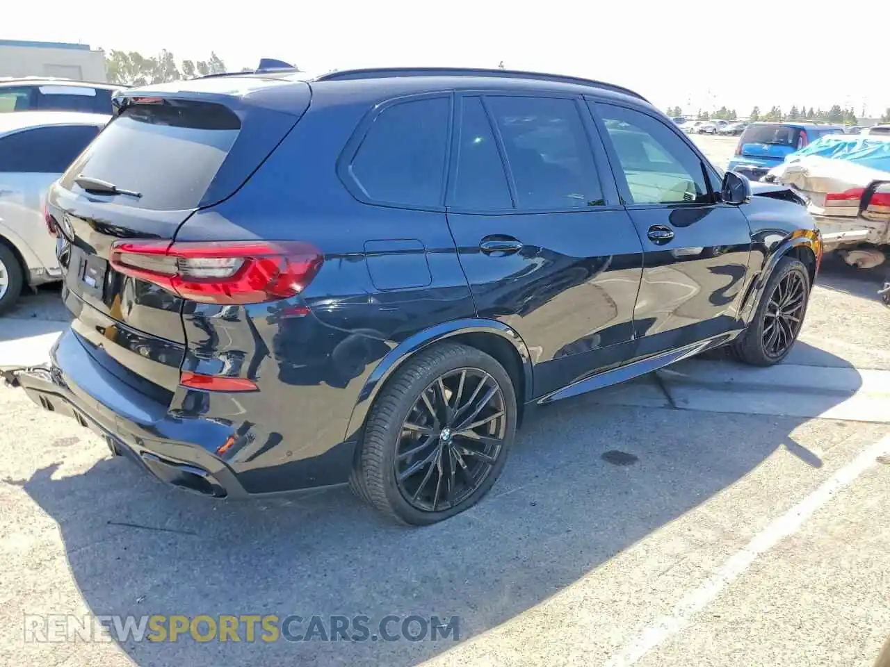 3 fotografías del automóvil dañado 5UXCR4C04N9N20452 BMW X5 2022