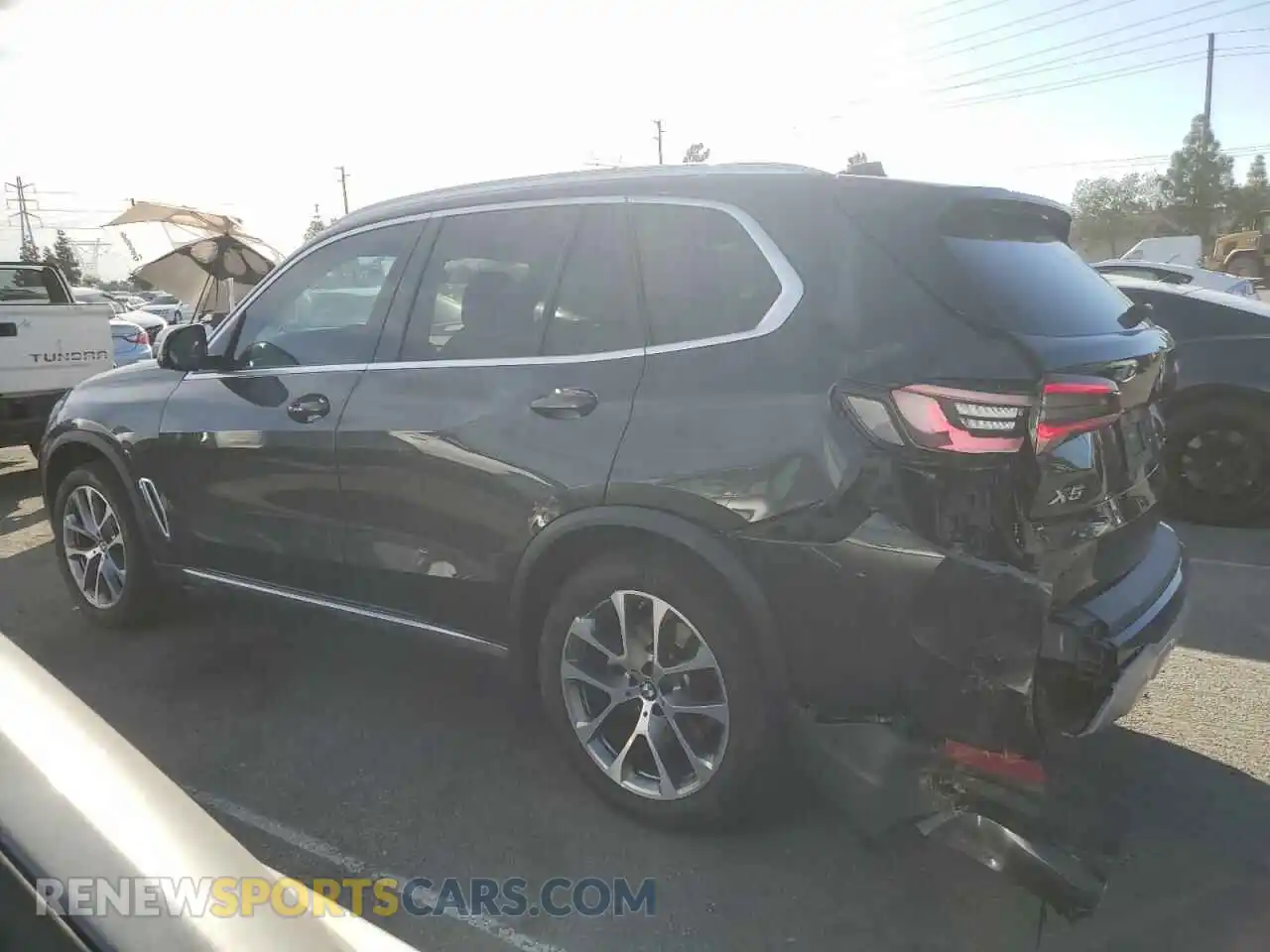 2 Photograph of a damaged car 5UXCR4C05N9J73553 BMW X5 2022