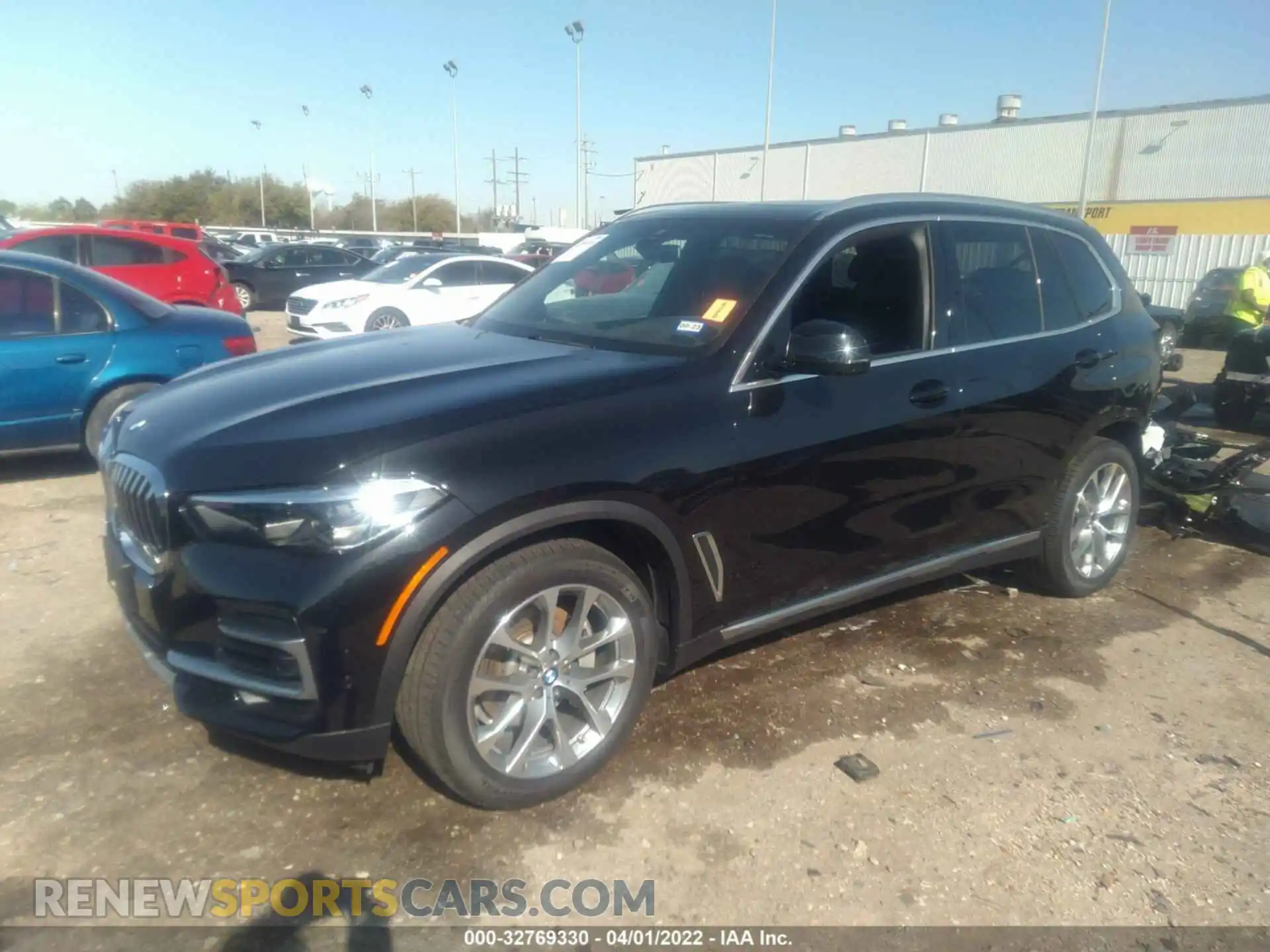 2 Photograph of a damaged car 5UXCR4C09N9J10875 BMW X5 2022
