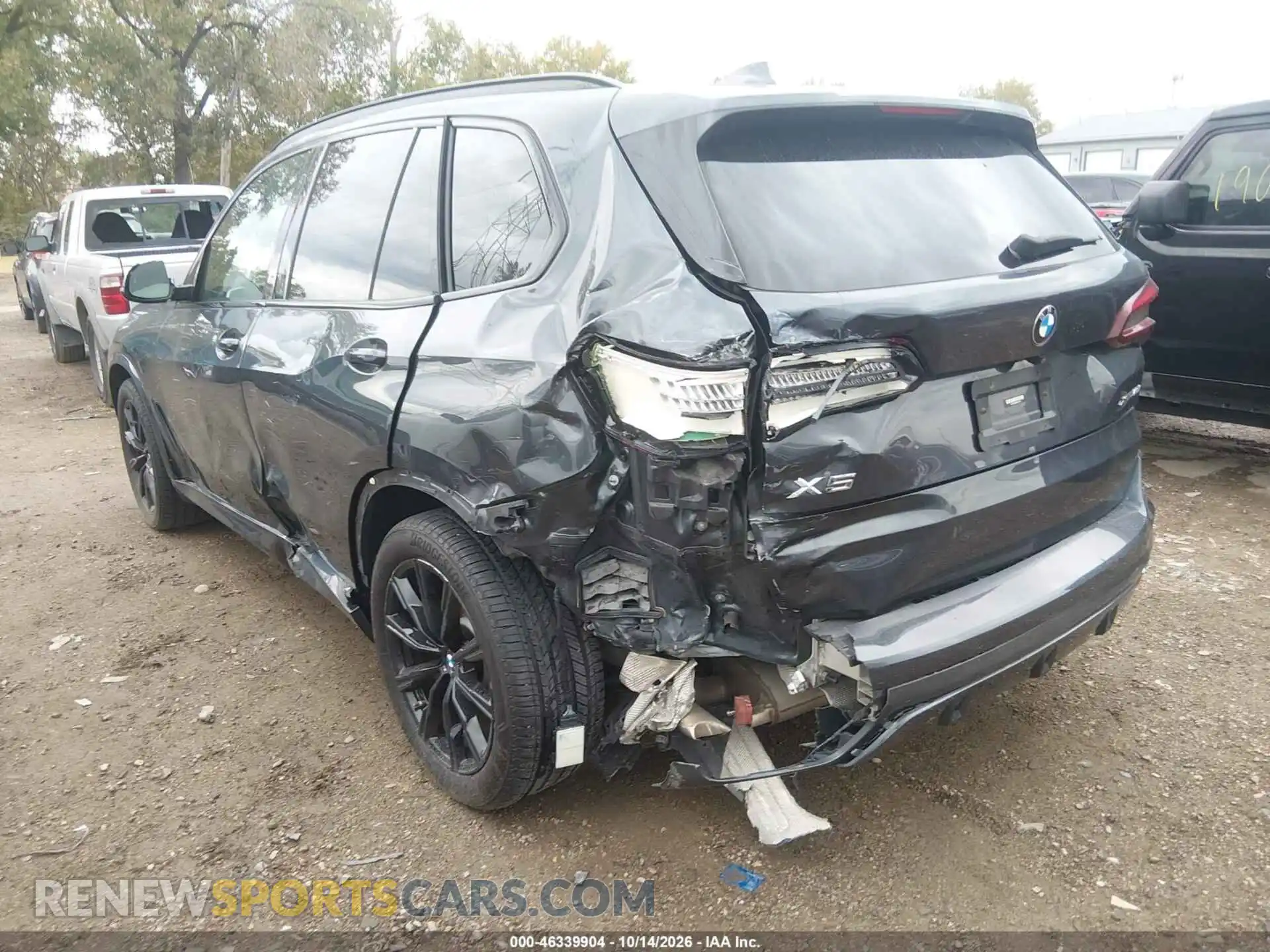 3 fotografías del automóvil dañado 5UXCR6C01N9L57481 BMW X5 2022