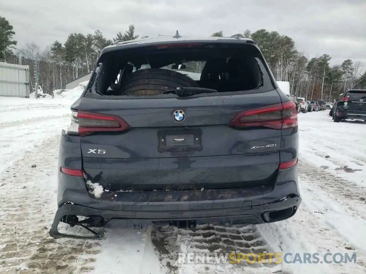 6 Photograph of a damaged car 5UXCR6C02N9J58939 BMW X5 2022