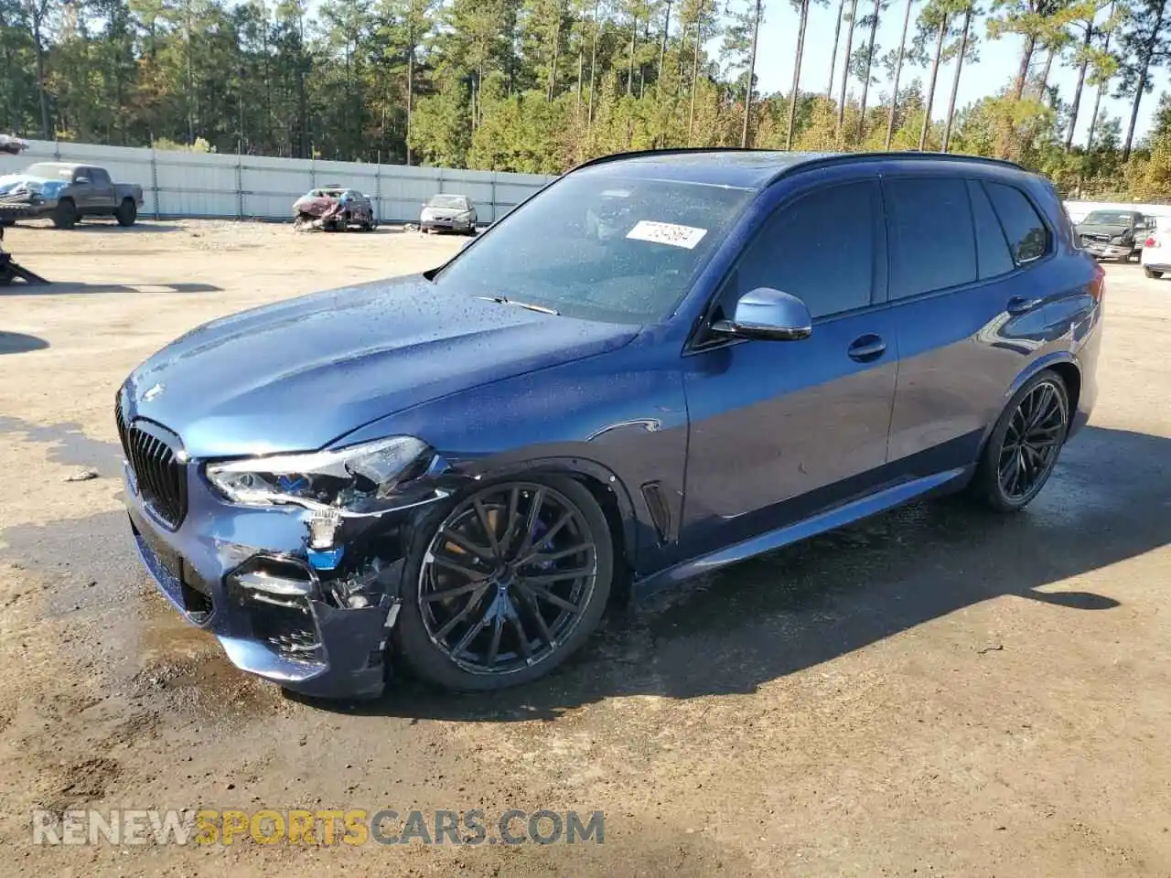 1 Photograph of a damaged car 5UXCR6C02N9K43117 BMW X5 2022