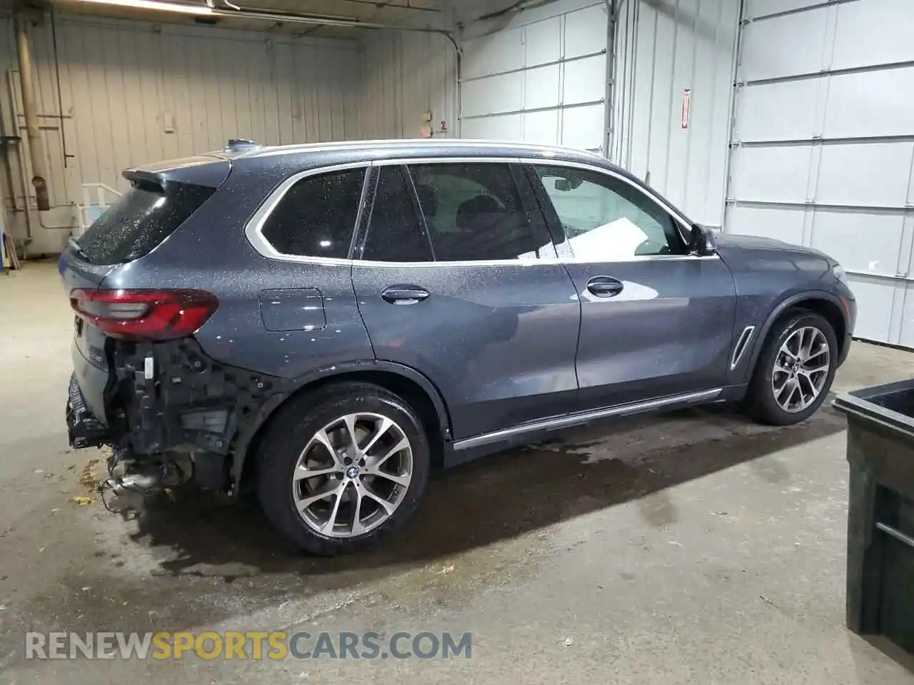 3 Фотография поврежденного автомобиля 5UXCR6C02N9M05912 BMW X5 2022