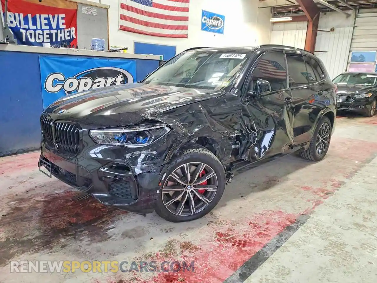 1 Photograph of a damaged car 5UXCR6C03N9L41198 BMW X5 2022
