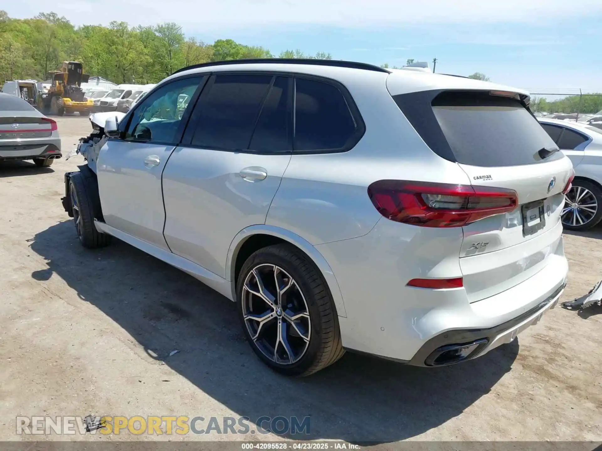 3 fotografías del automóvil dañado 5UXCR6C03N9L60222 BMW X5 2022