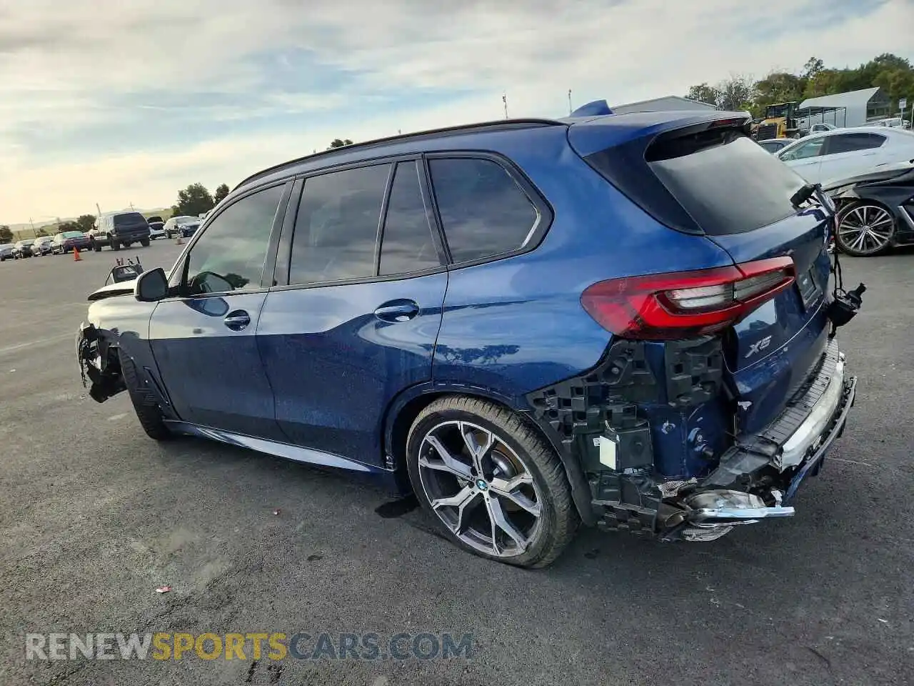 2 Photograph of a damaged car 5UXCR6C03N9M75046 BMW X5 2022