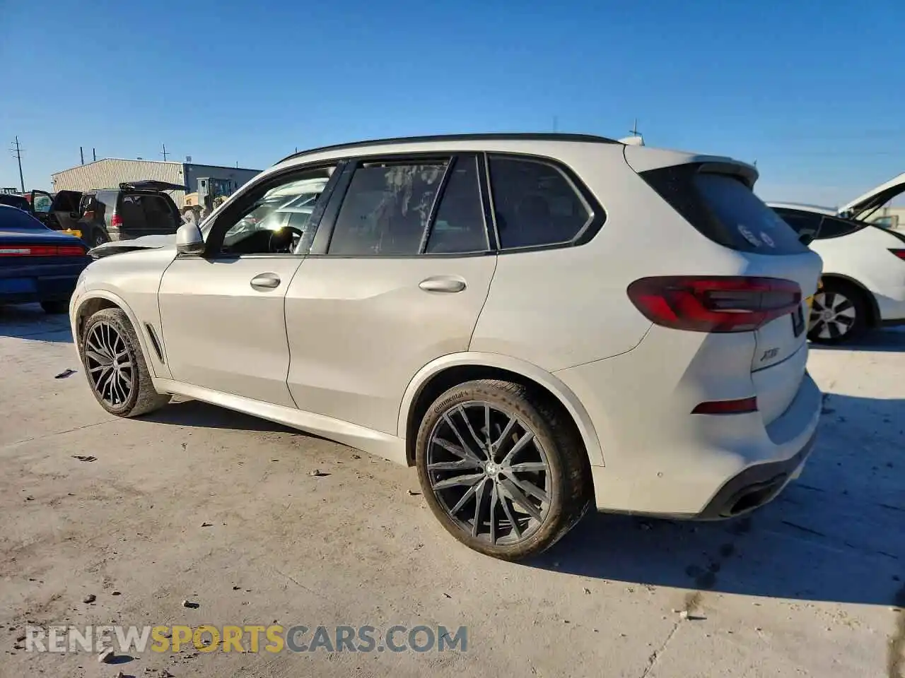 2 Photograph of a damaged car 5UXCR6C05N9L80469 BMW X5 2022