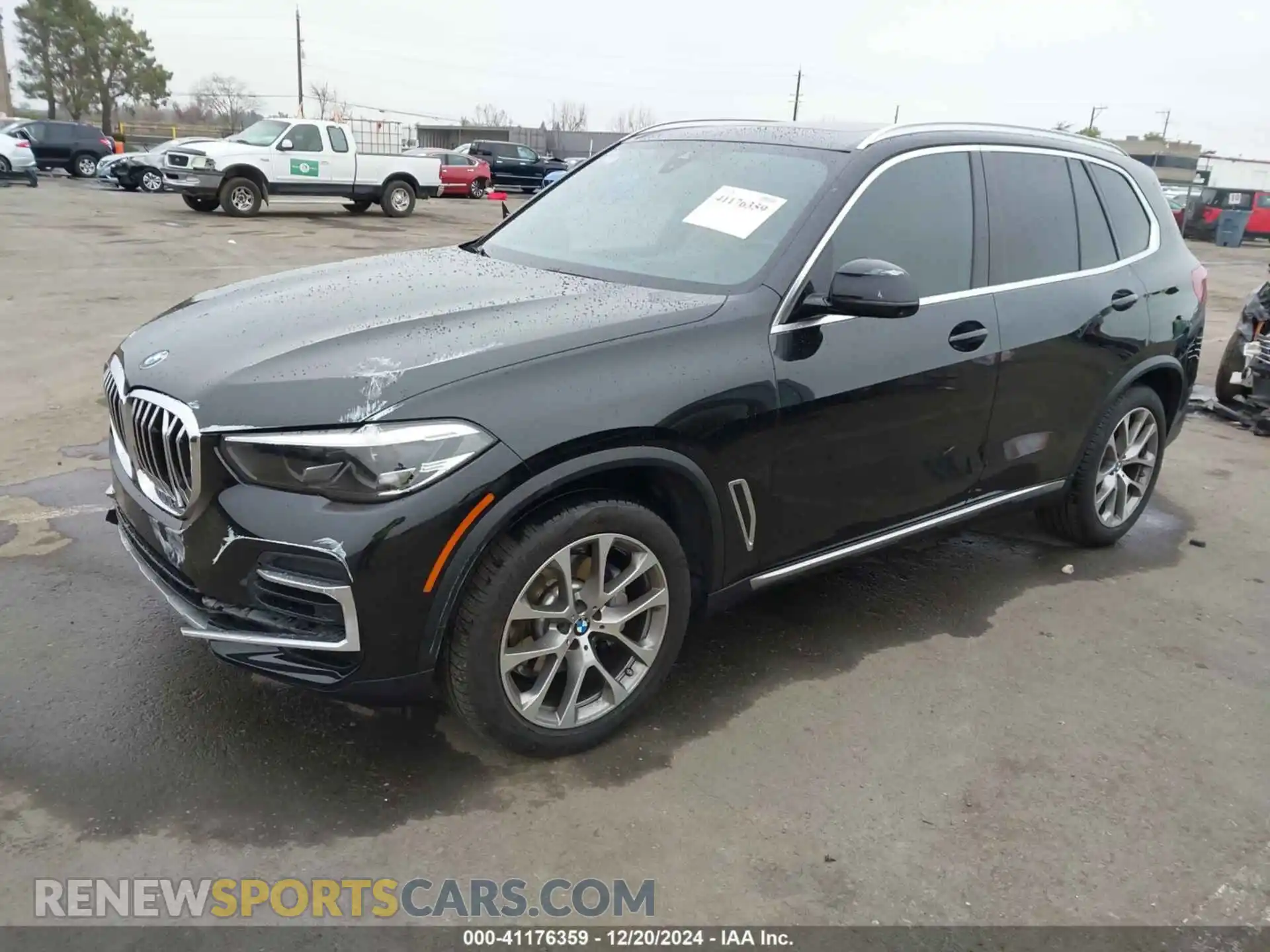 2 Photograph of a damaged car 5UXCR6C05N9M98005 BMW X5 2022