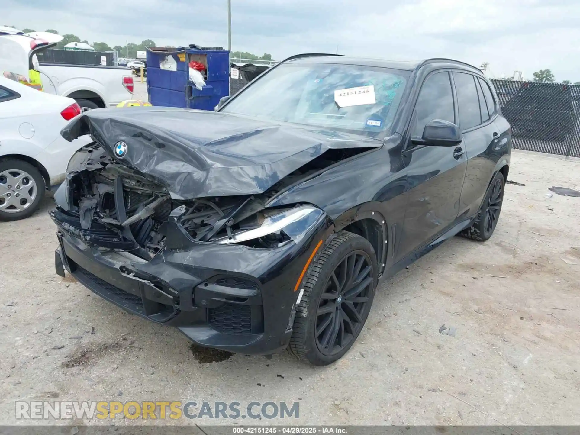 2 Photograph of a damaged car 5UXCR6C06N9K77433 BMW X5 2022