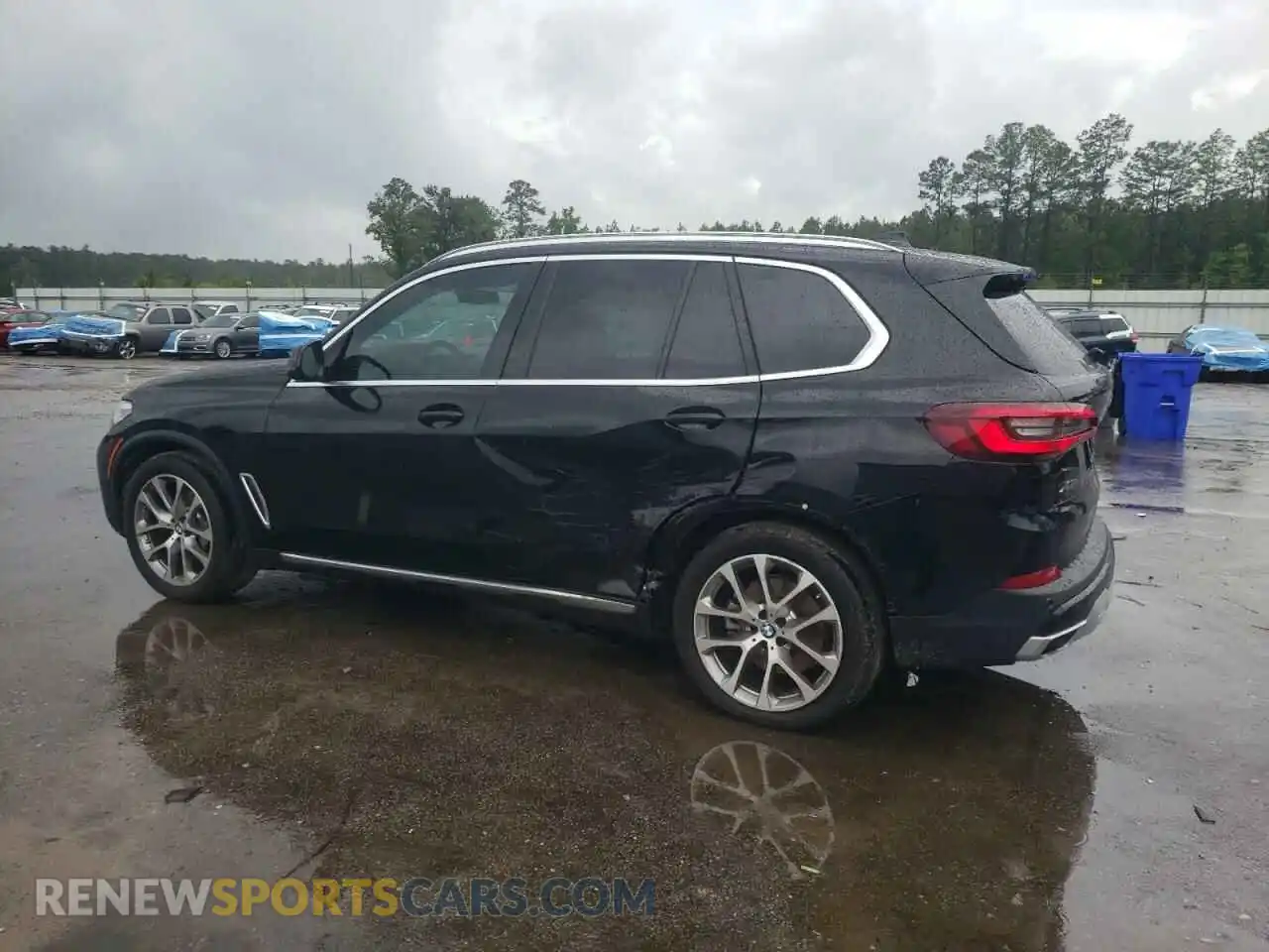 2 Photograph of a damaged car 5UXCR6C06N9L83039 BMW X5 2022