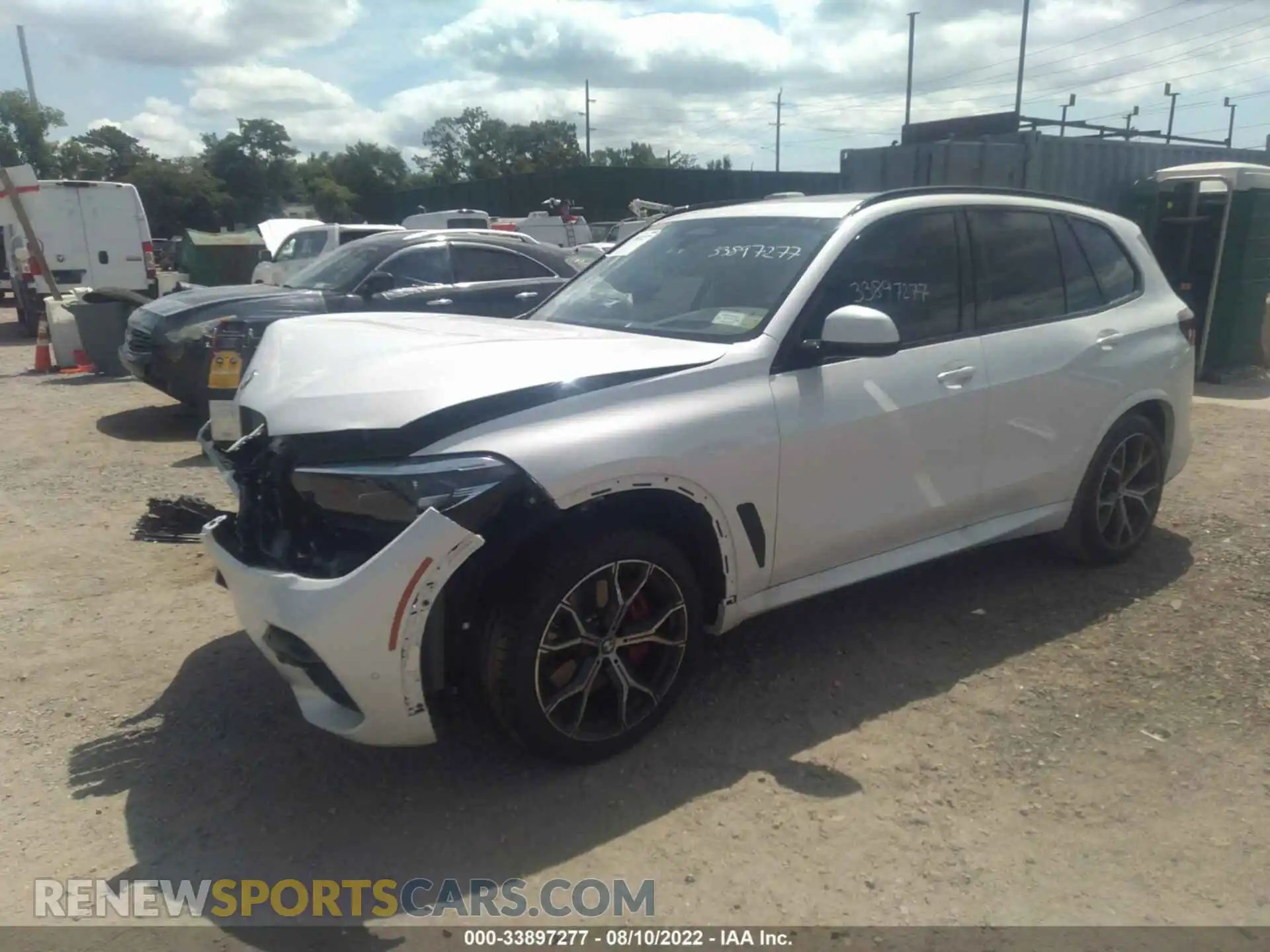 2 Photograph of a damaged car 5UXCR6C06N9L95482 BMW X5 2022
