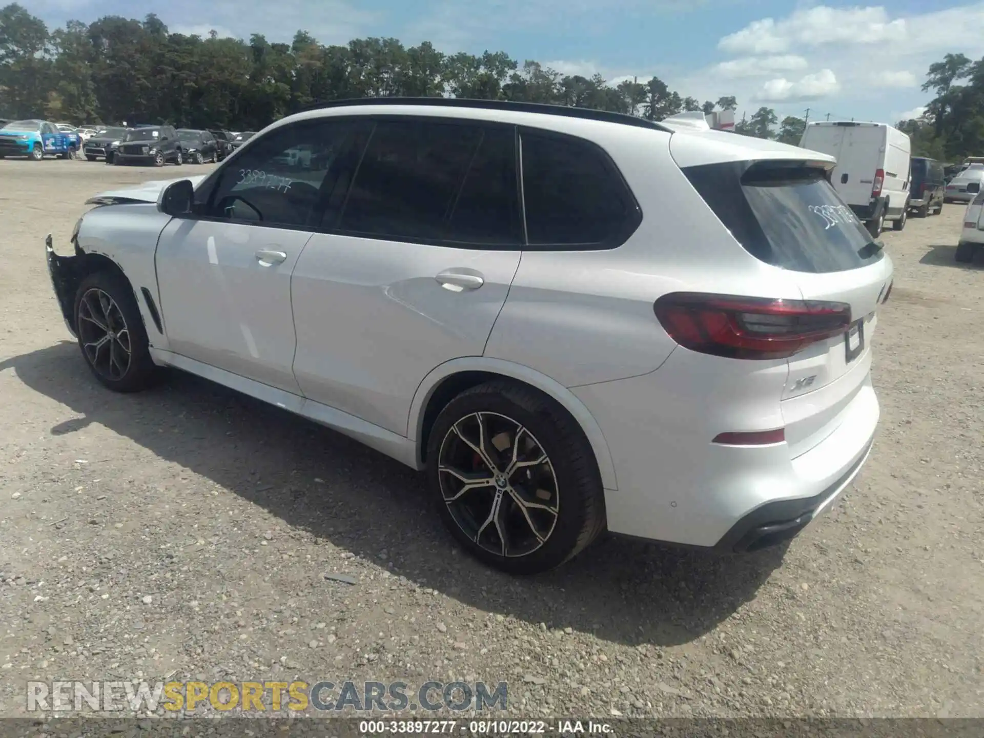 3 Photograph of a damaged car 5UXCR6C06N9L95482 BMW X5 2022
