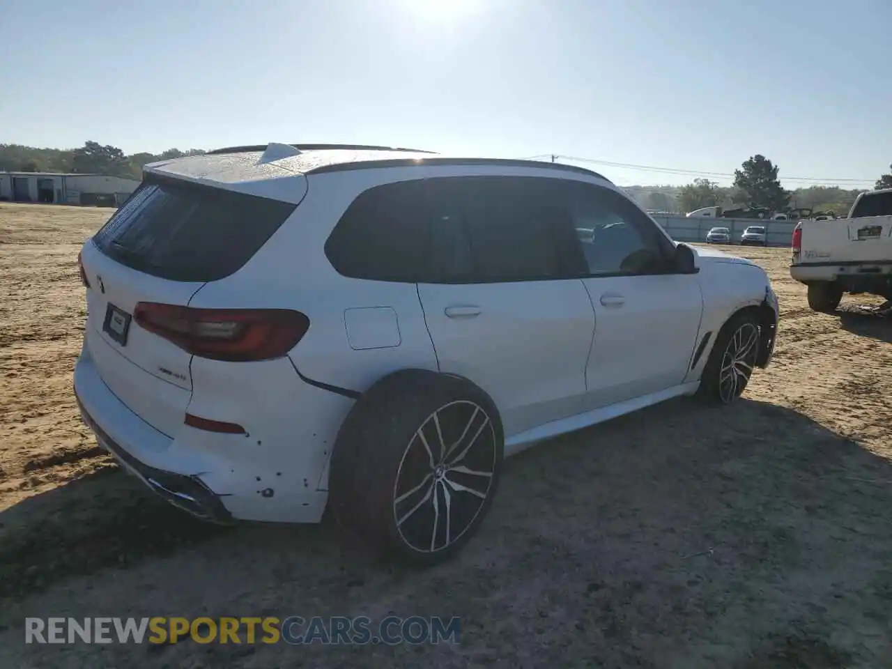 3 Photograph of a damaged car 5UXCR6C07N9K05219 BMW X5 2022