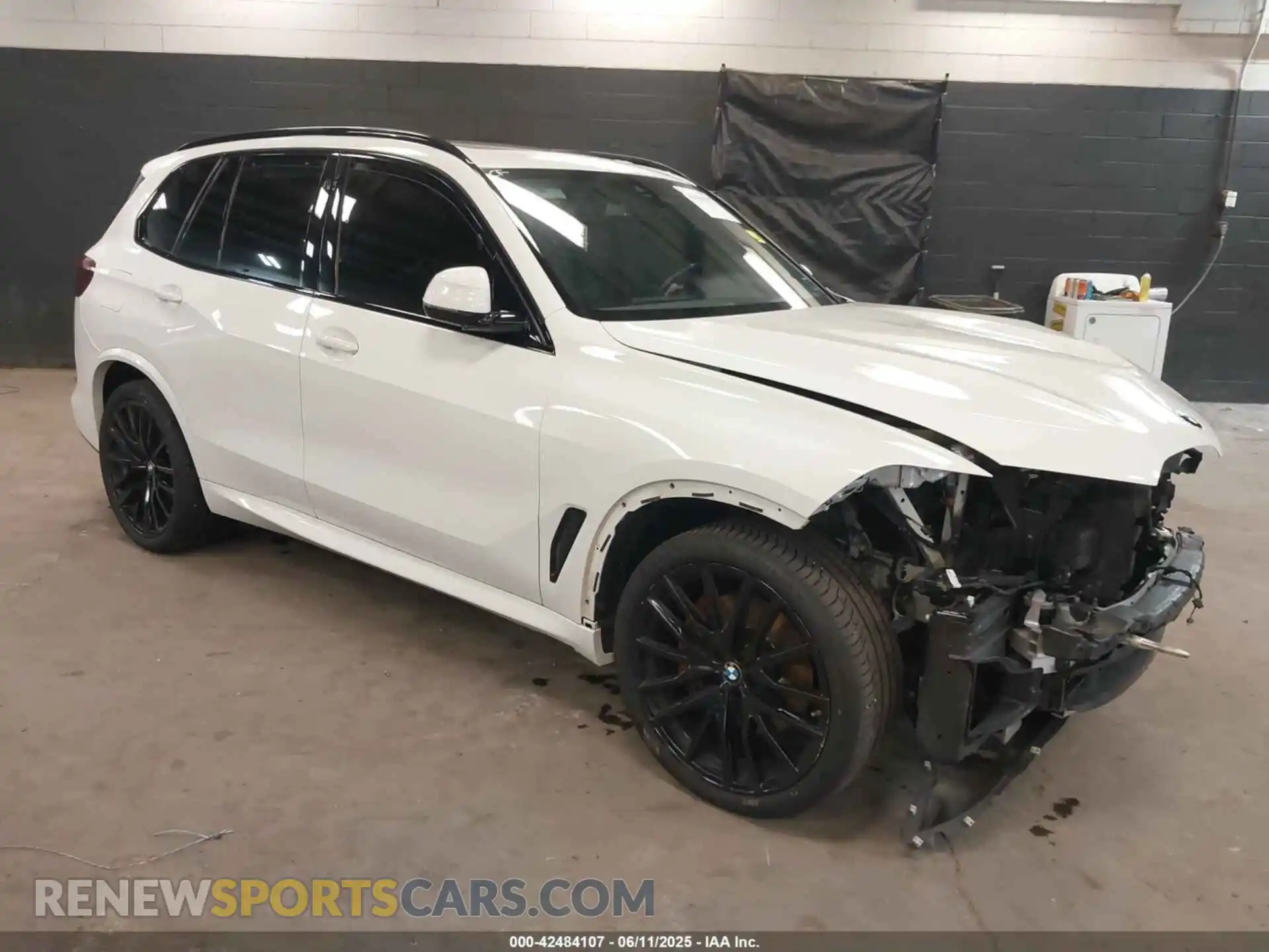 1 fotografías del automóvil dañado 5UXCR6C07N9K43338 BMW X5 2022