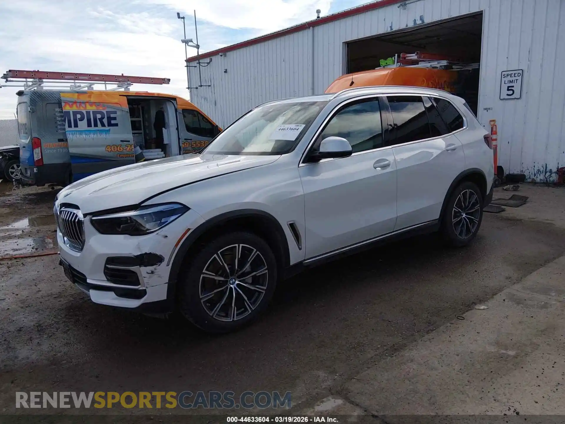 2 fotografías del automóvil dañado 5UXCR6C07N9L54441 BMW X5 2022