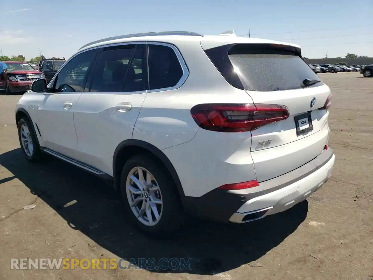 3 Photograph of a damaged car 5UXCR6C07N9M26819 BMW X5 2022