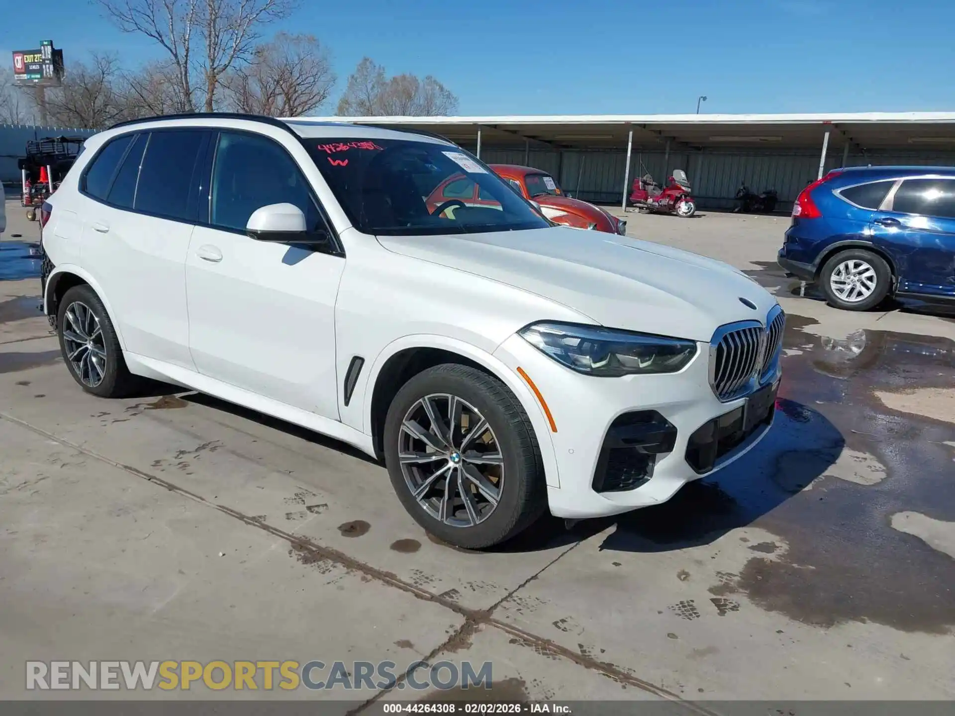 1 Photograph of a damaged car 5UXCR6C07N9M77155 BMW X5 2022