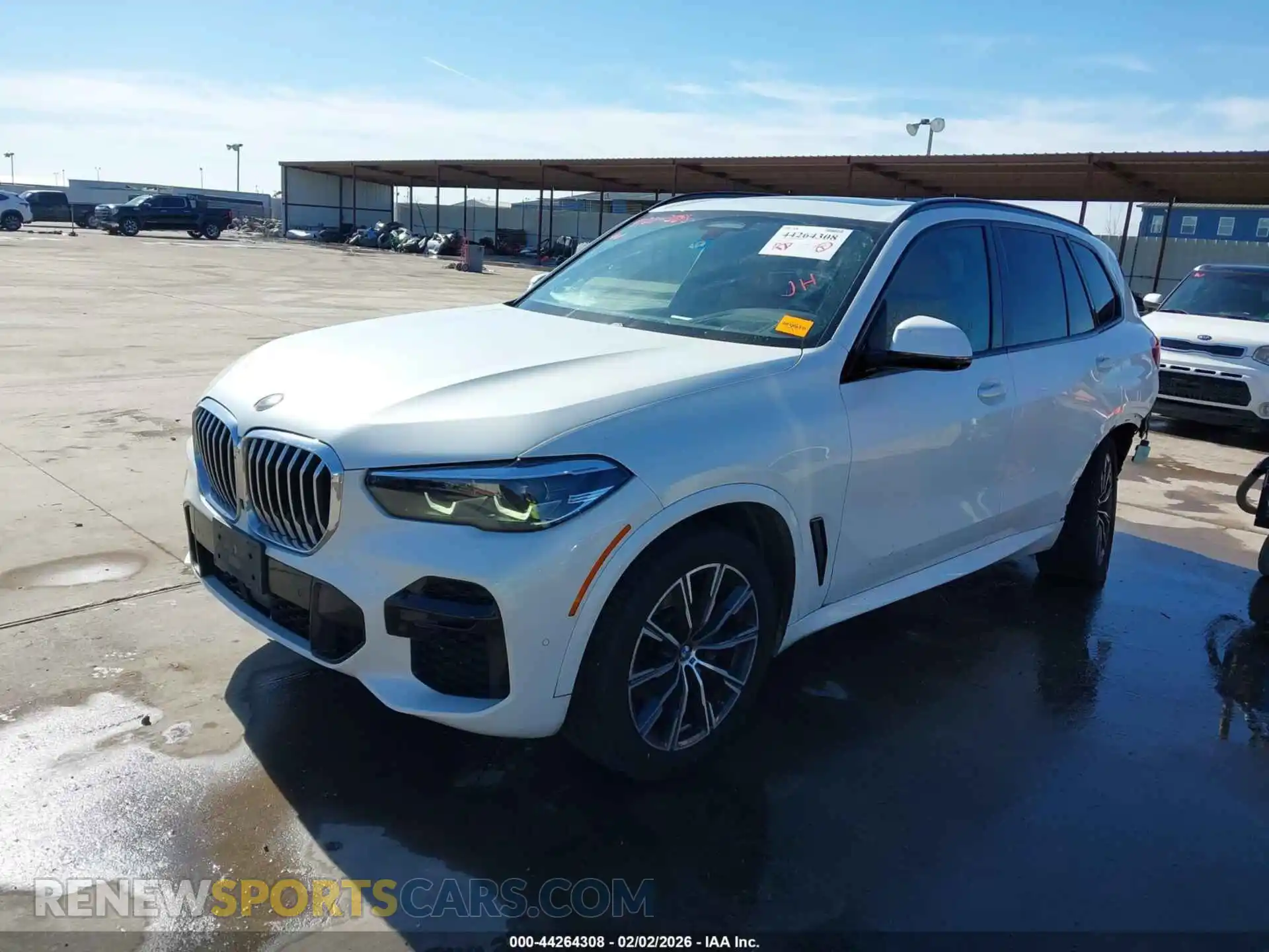 2 Photograph of a damaged car 5UXCR6C07N9M77155 BMW X5 2022