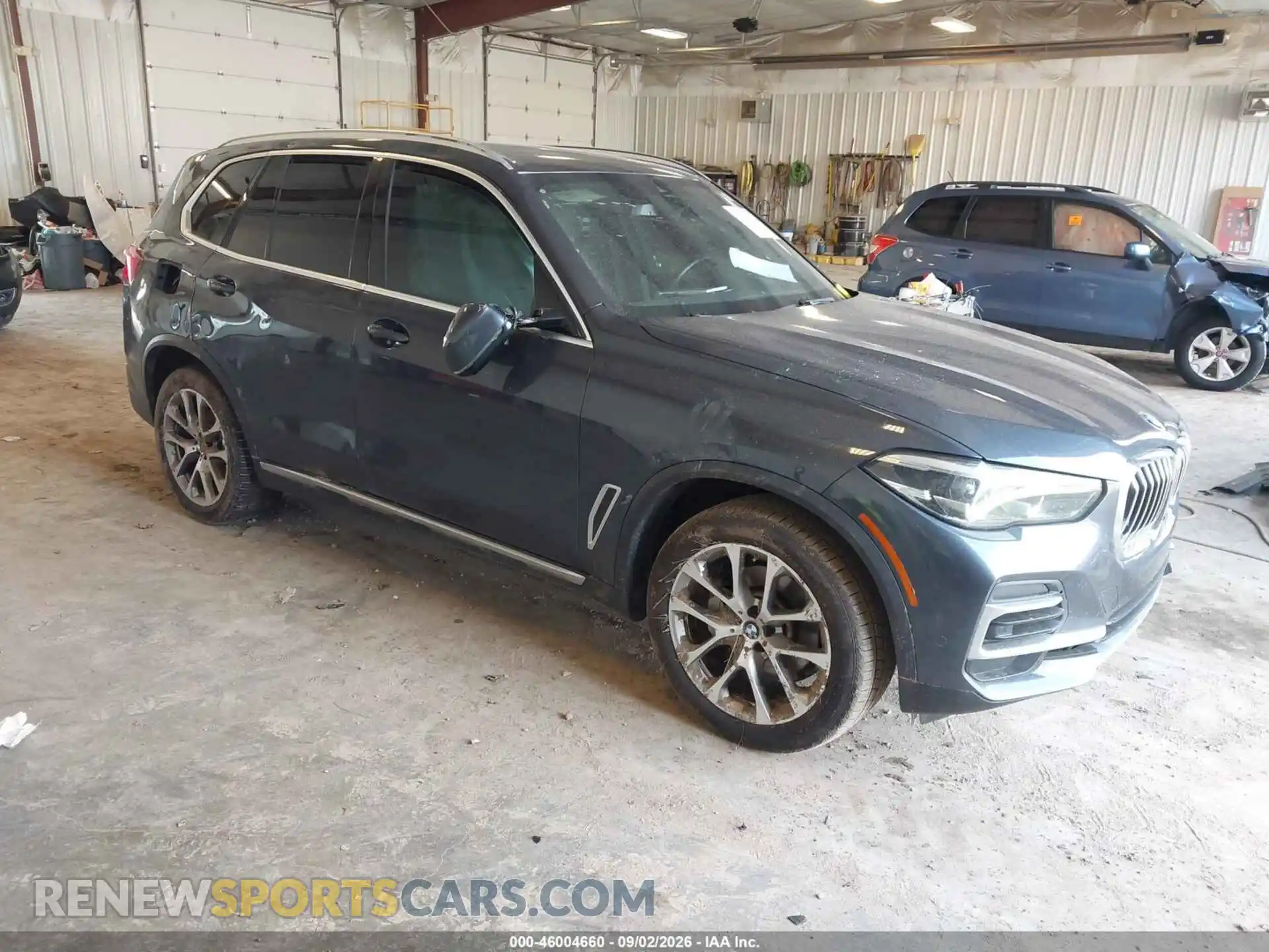 1 Photograph of a damaged car 5UXCR6C07N9M89886 BMW X5 2022
