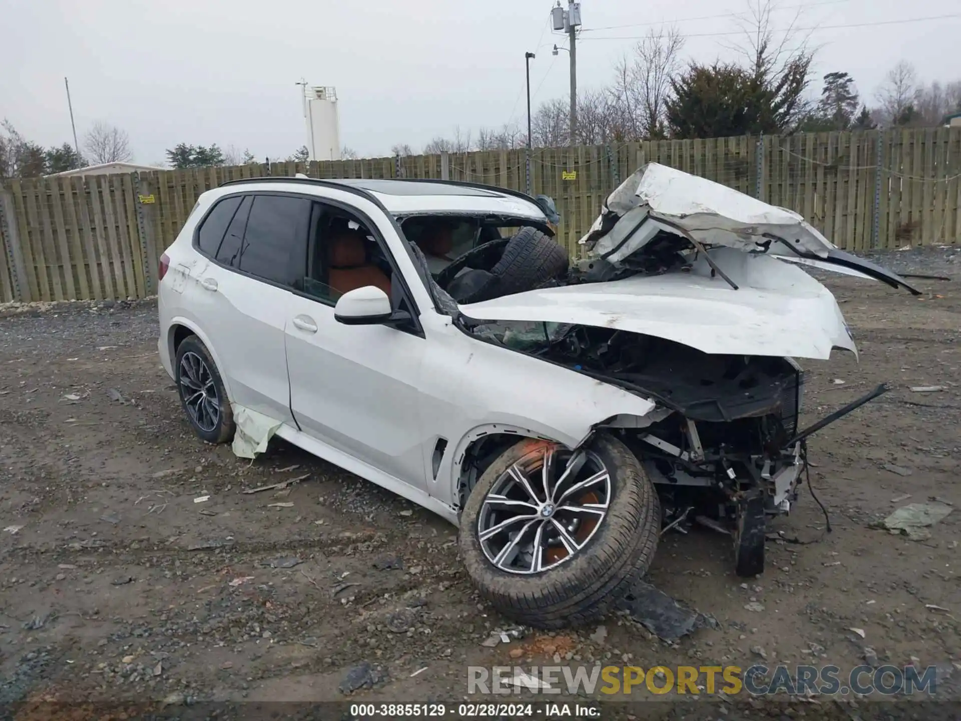 1 Photograph of a damaged car 5UXCR6C07N9N14799 BMW X5 2022