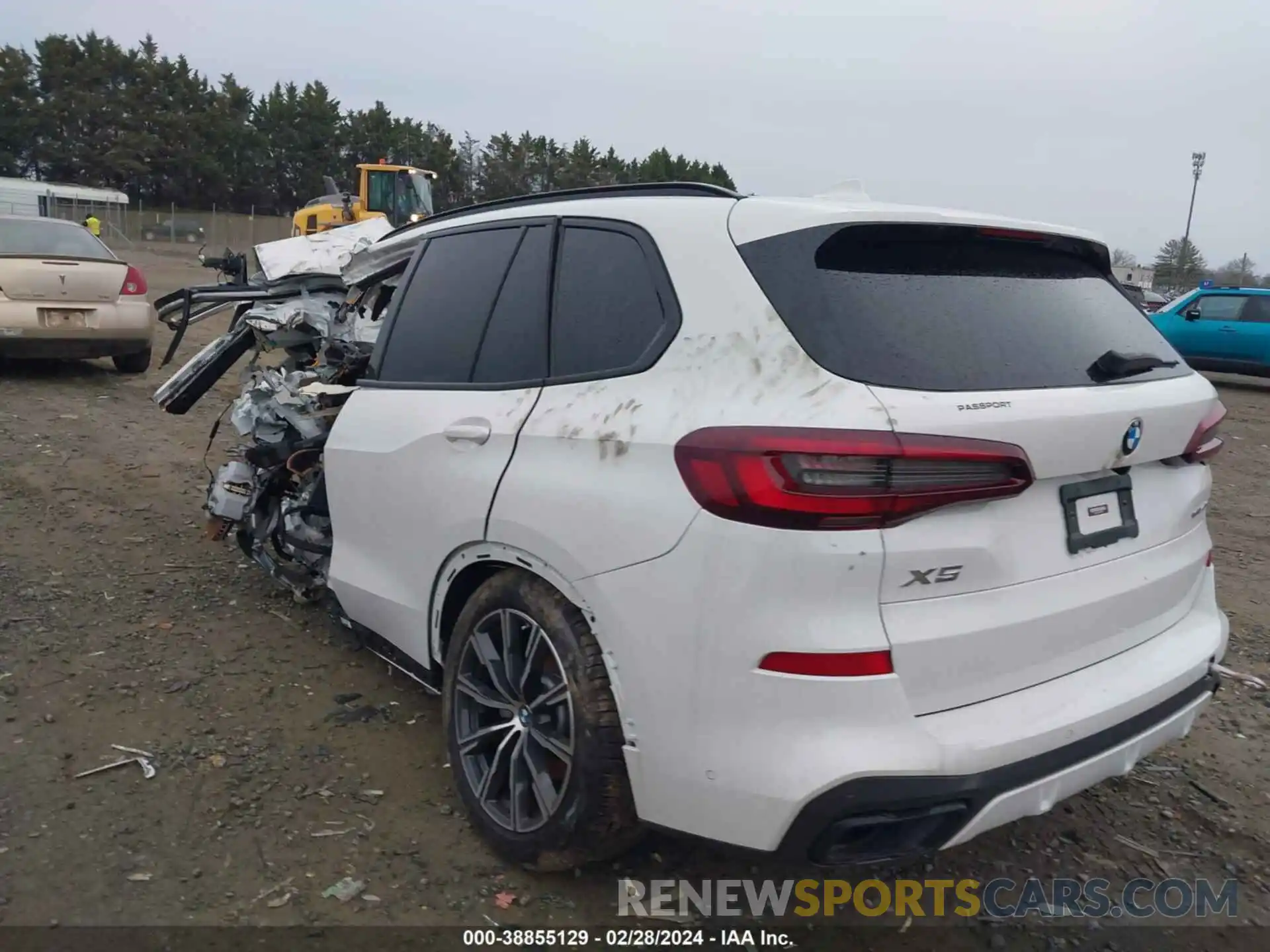 3 Photograph of a damaged car 5UXCR6C07N9N14799 BMW X5 2022