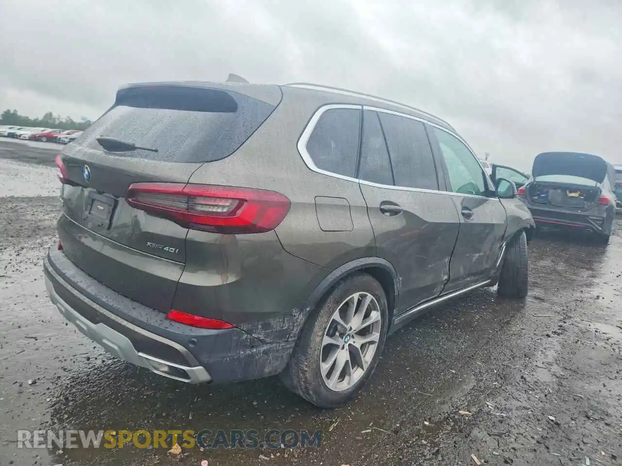 3 Photograph of a damaged car 5UXCR6C07N9N38505 BMW X5 2022