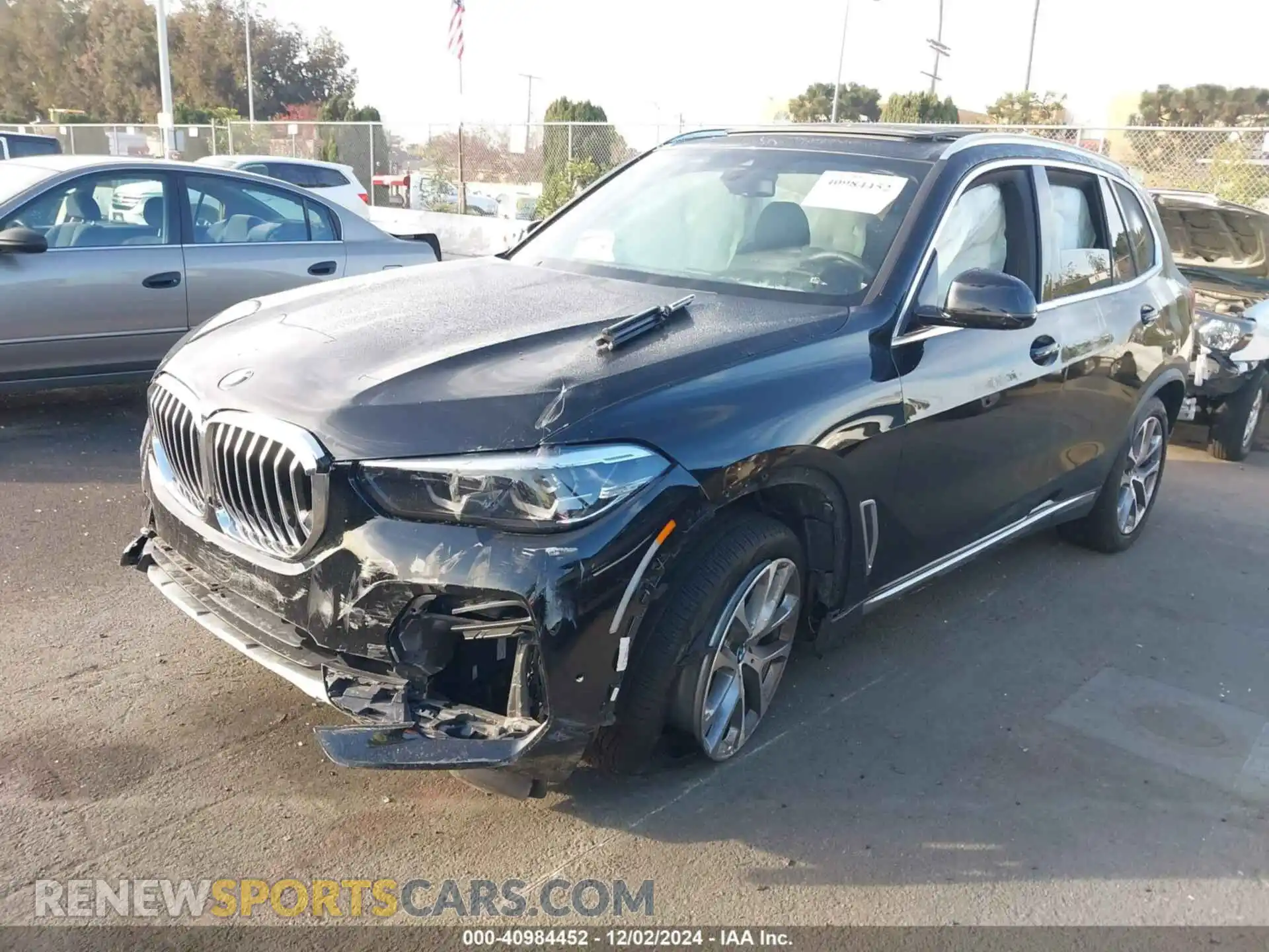 2 Photograph of a damaged car 5UXCR6C09N9K12706 BMW X5 2022