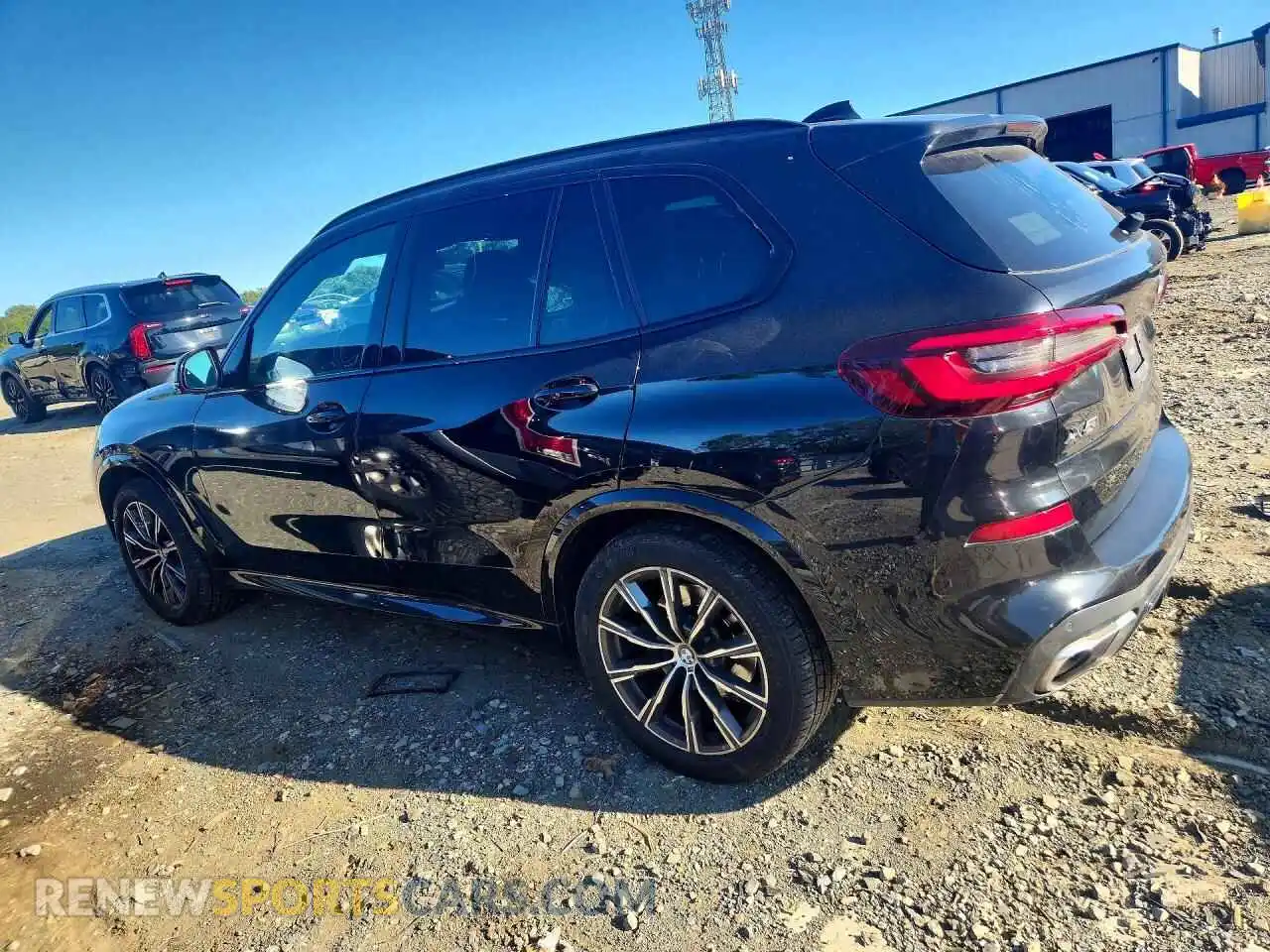 2 Photograph of a damaged car 5UXCR6C09N9K58150 BMW X5 2022