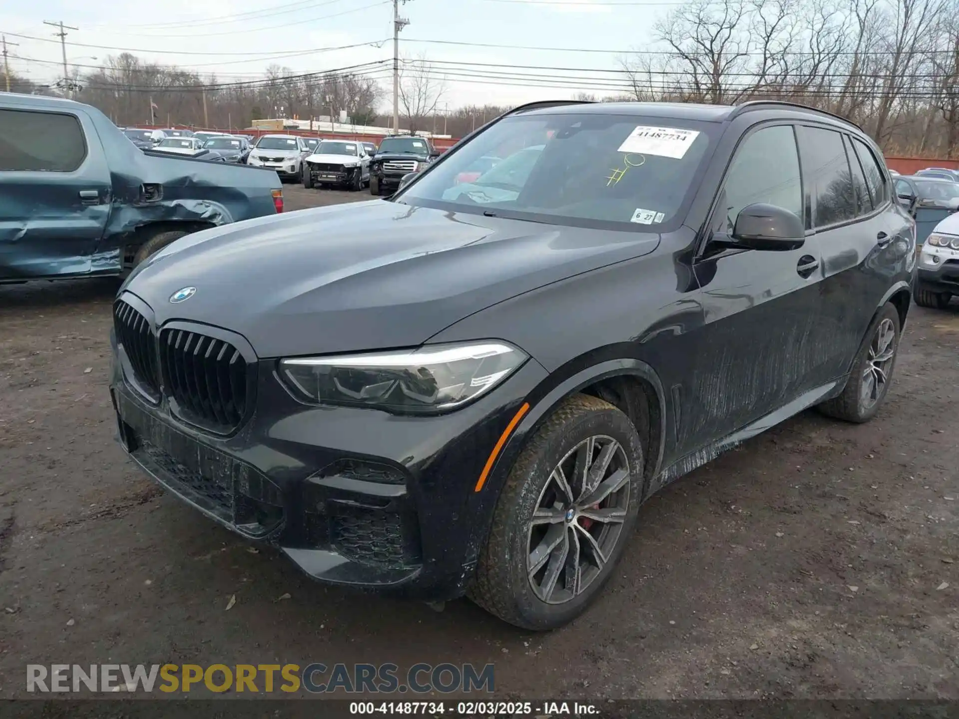 2 Photograph of a damaged car 5UXCR6C09N9M70319 BMW X5 2022
