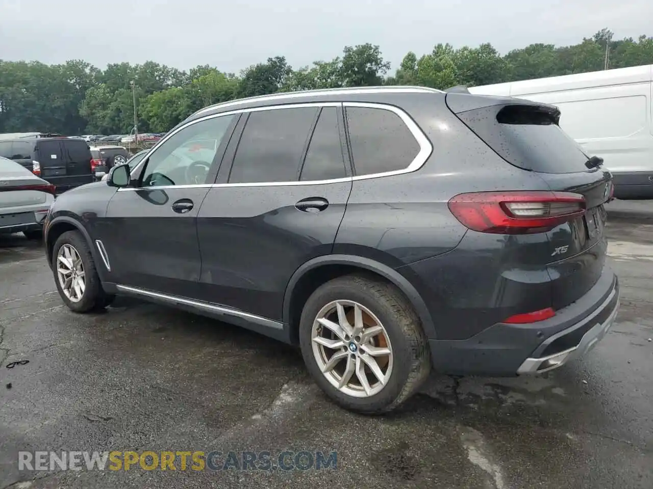 2 Photograph of a damaged car 5UXCR6C0XN9K77693 BMW X5 2022